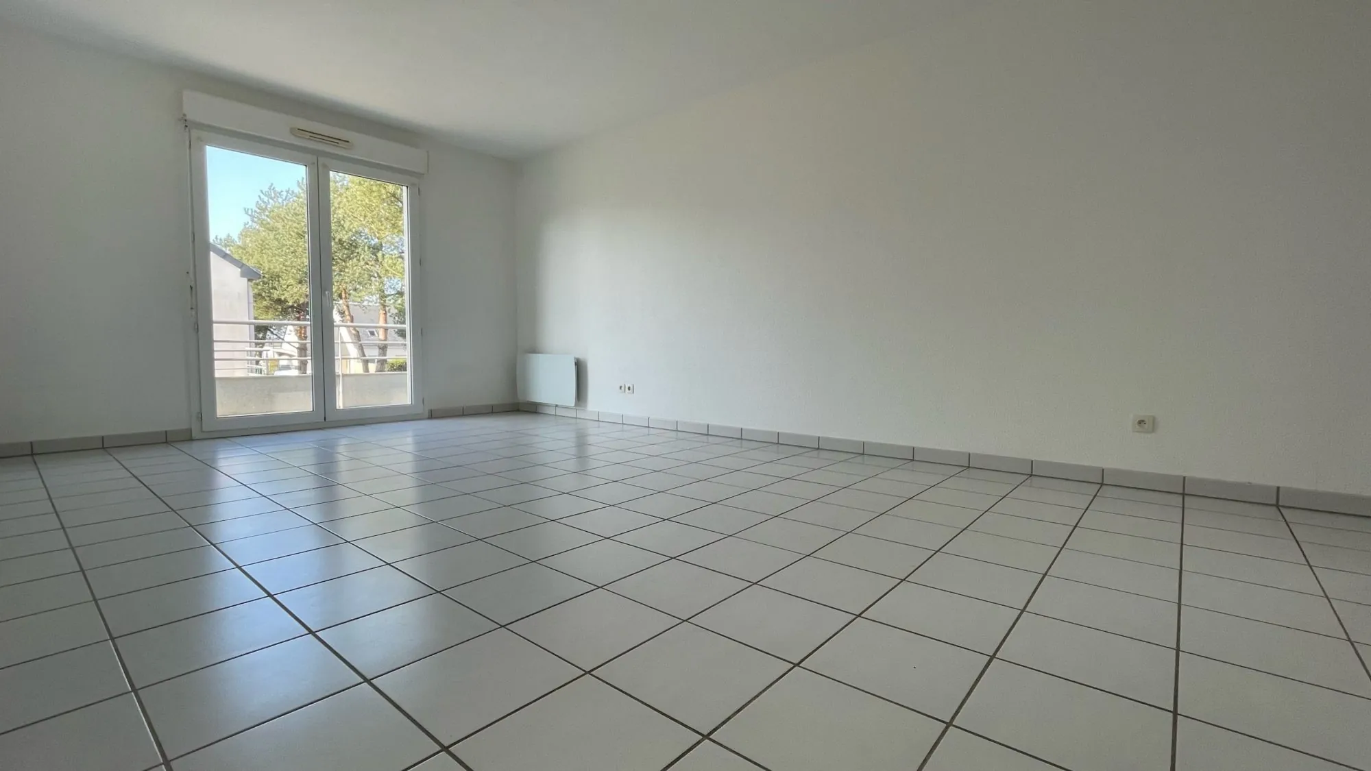 Appartement T2 lumineux avec vue sur jardin à Pleurtuit - Idéal résidence principale ou investissement 