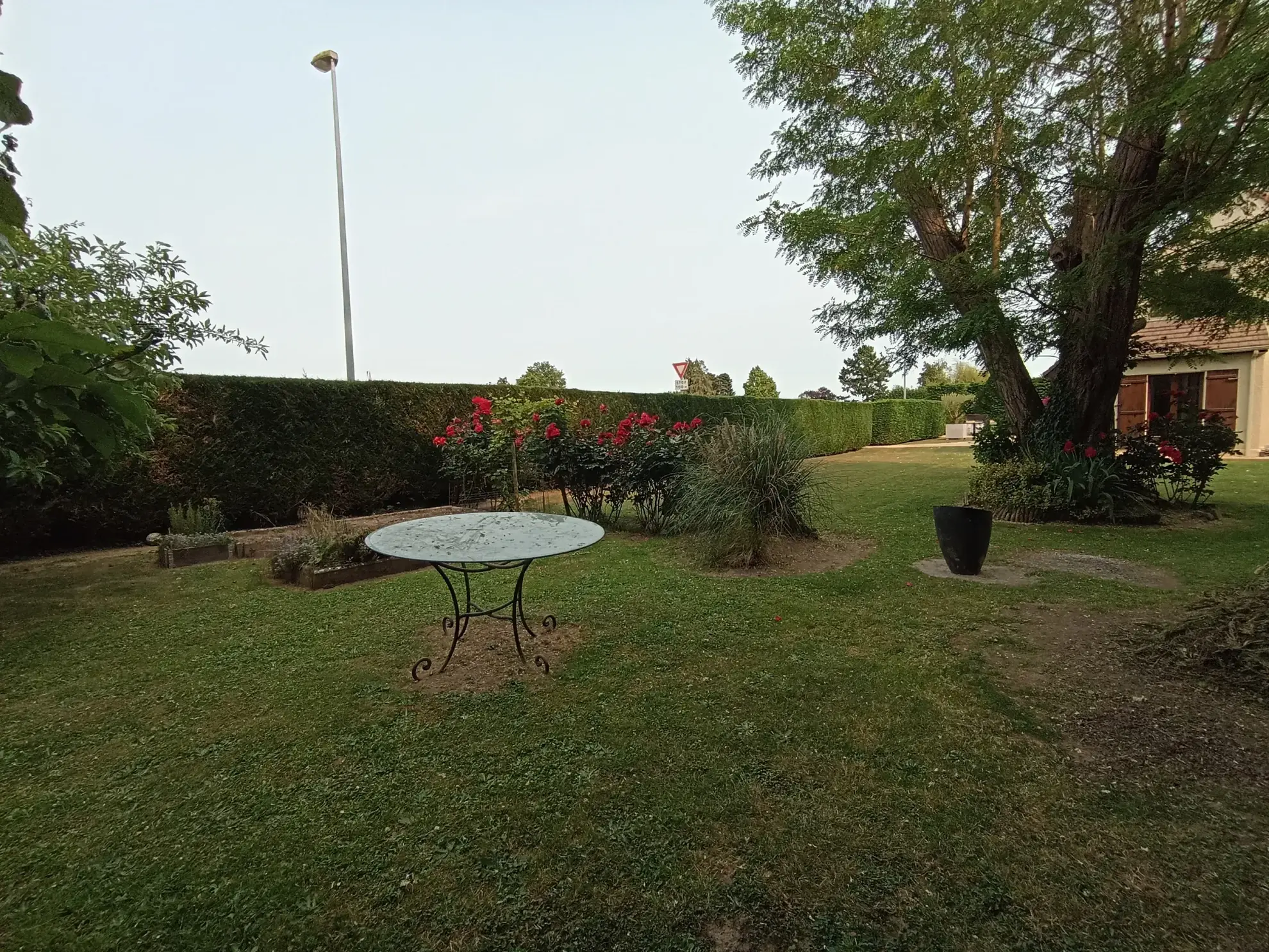 Terrain à bâtir de 536 m² à Alluets le Roi près d'Orgeval