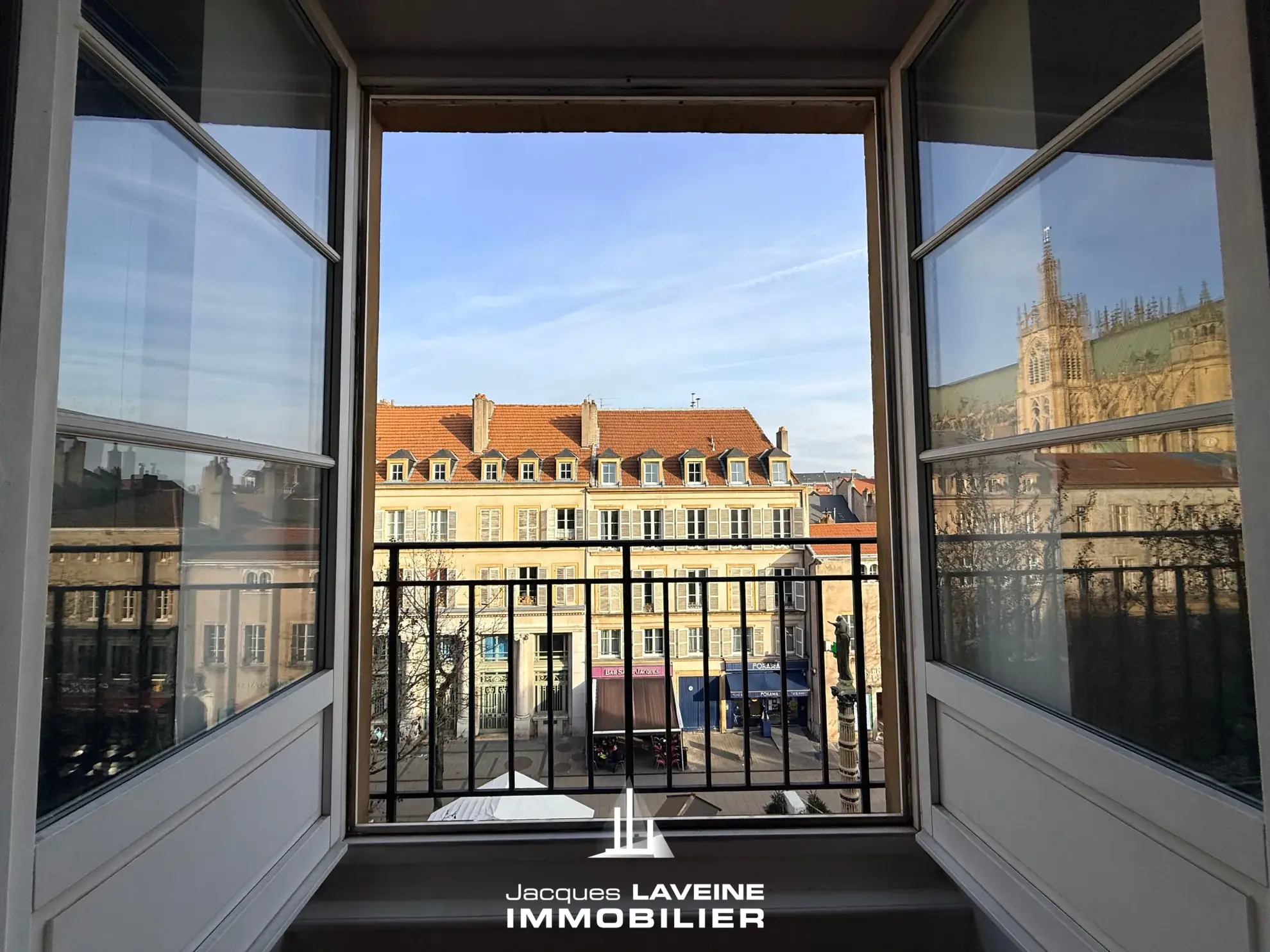 Appartement duplex avec vue sur la vieille ville à Metz 