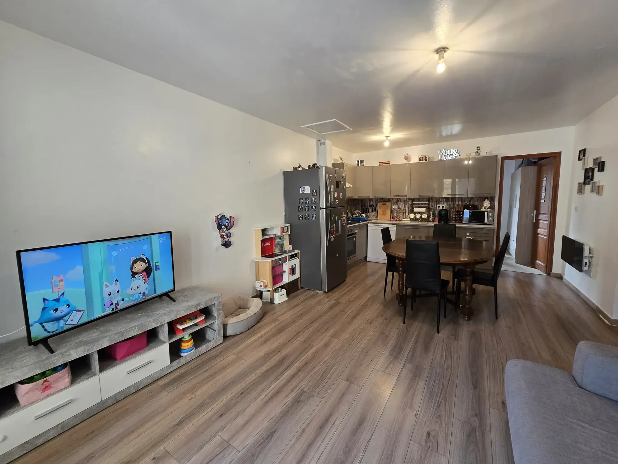 Appartement T3 de 53 m² avec terrasse à Bouc Bel Air, secteur Croix d'or