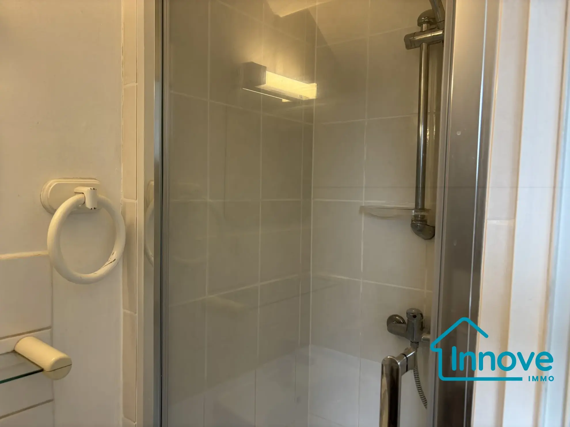 Studio rénové de 20 m² à Versailles Saint Louis - Emplacement privilégié 