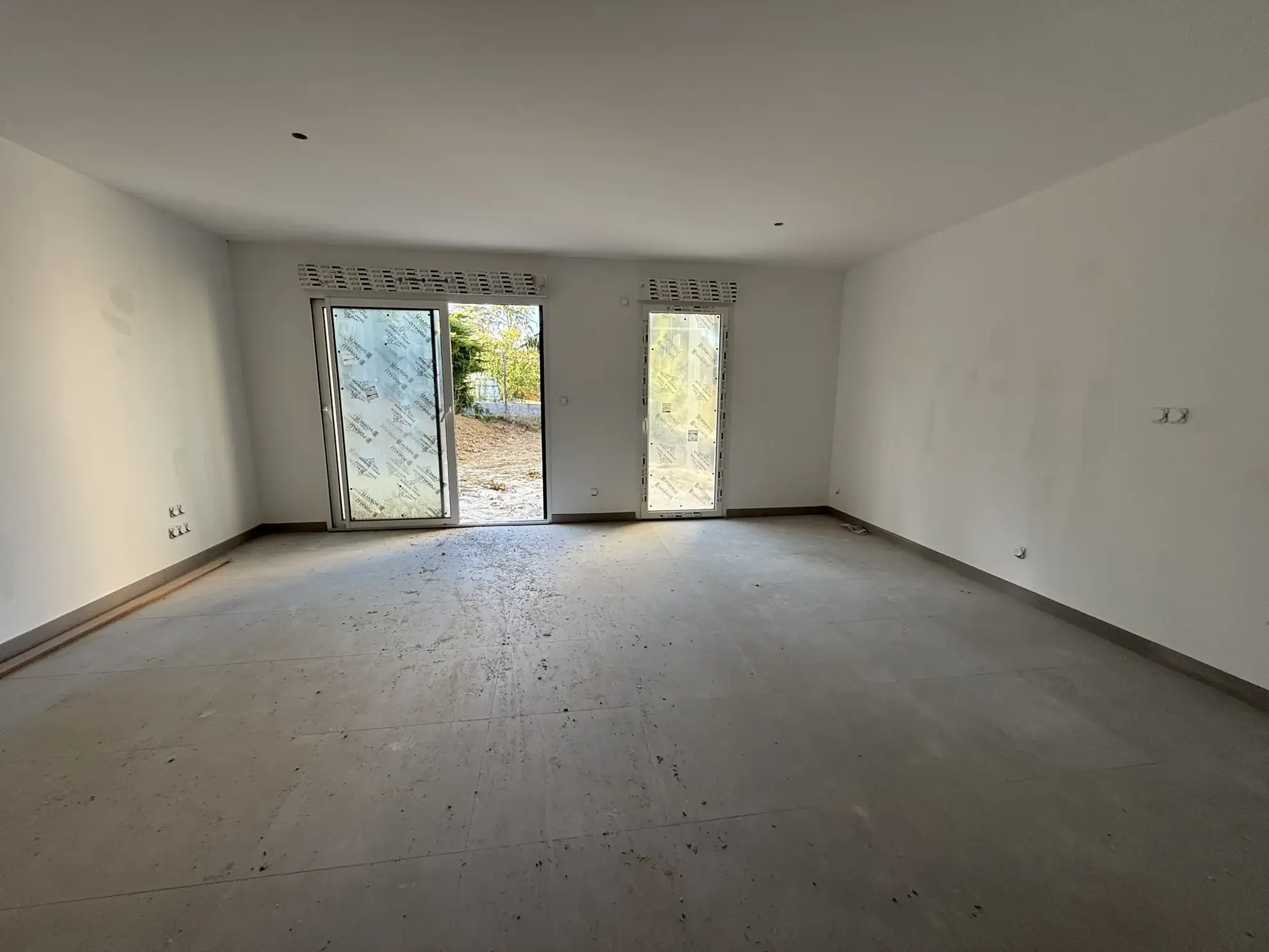 Belle villa neuve à EYZIN-PINET à 10 min de Vienne - Prestations modernes et environnement calme 