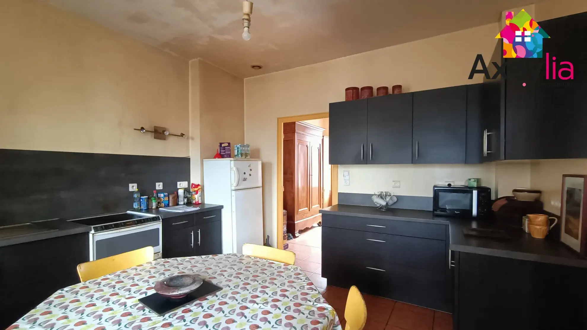 A vendre maison familiale à Digoin, 4 chambres, jardin, dépendance, proche commodités
