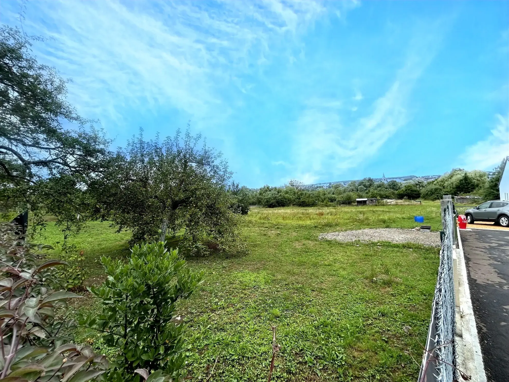 Terrain constructible de 2360 m² à Faulquemont – Emplacement privilégié 