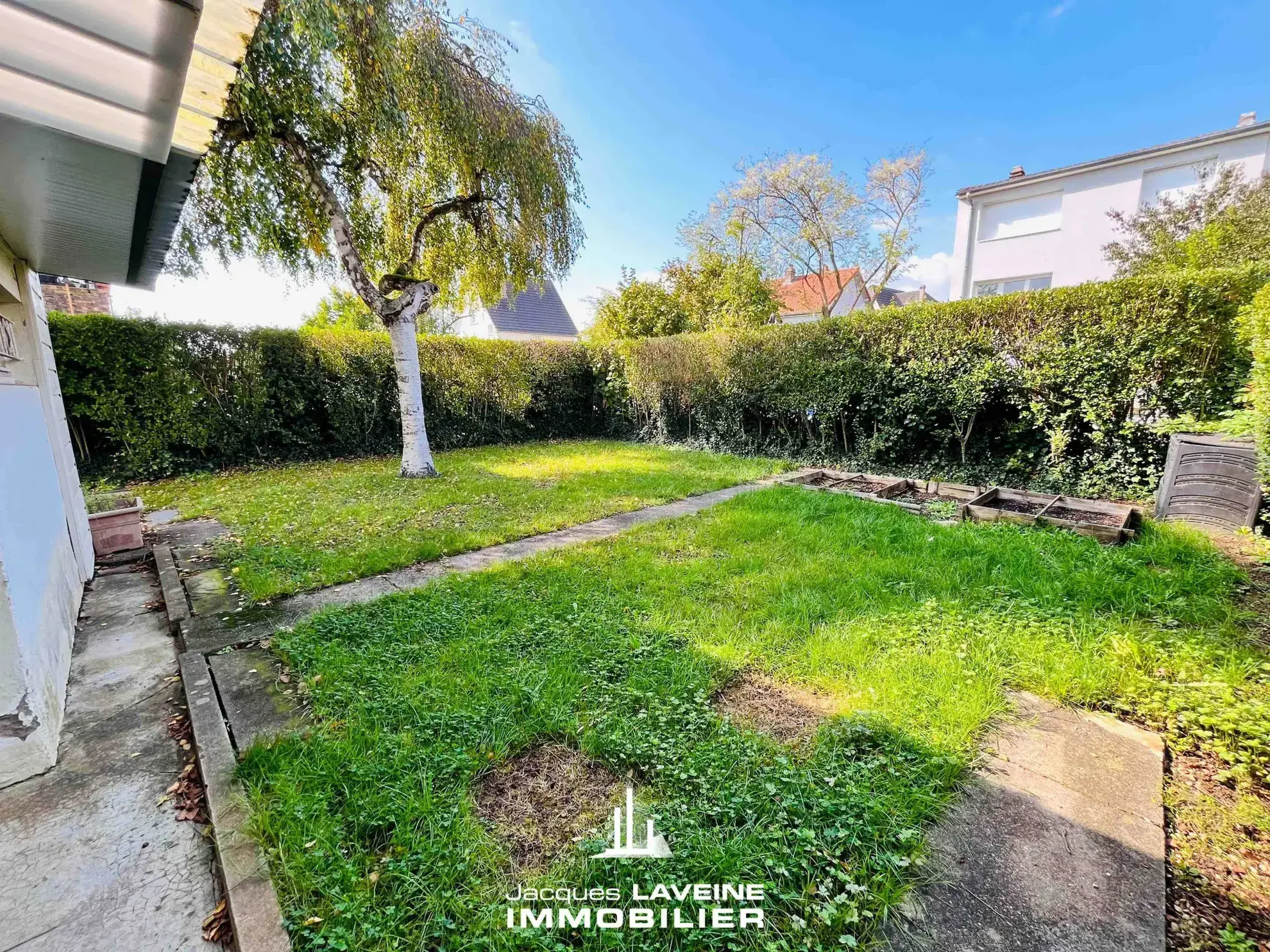 Maison 5 pièces à vendre à Marly proche commodités avec garage et jardin 