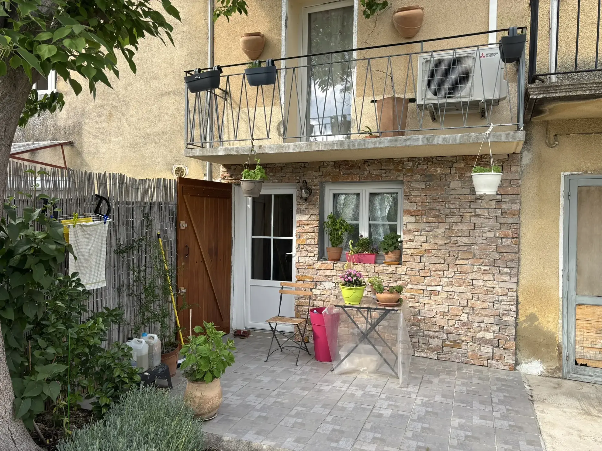 Charmante maison de village avec garage à Malaucène - 37m² 