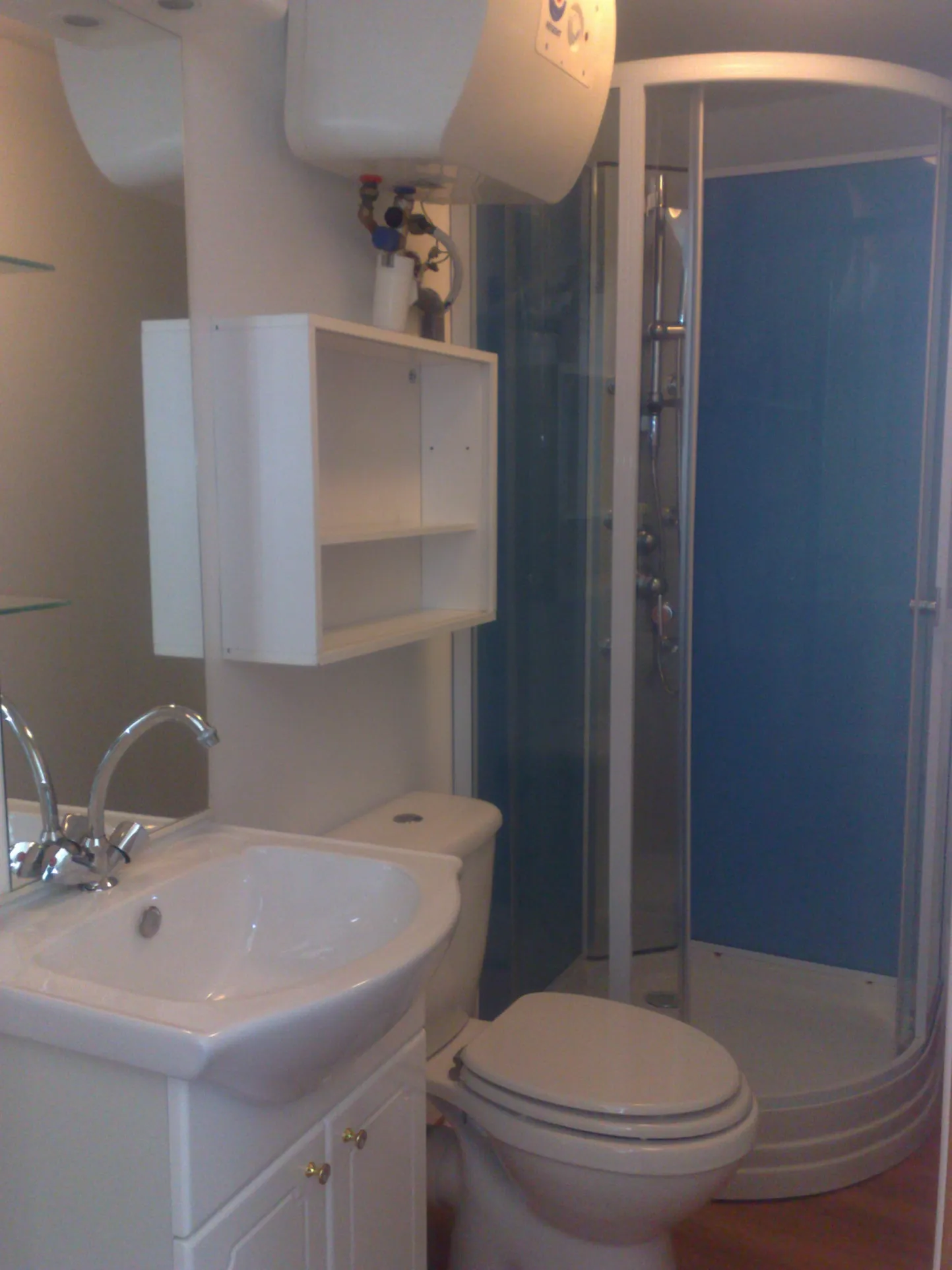 Studio 17 m² à louer à Bouc-Bel-Air, secteur Croix d'Or 