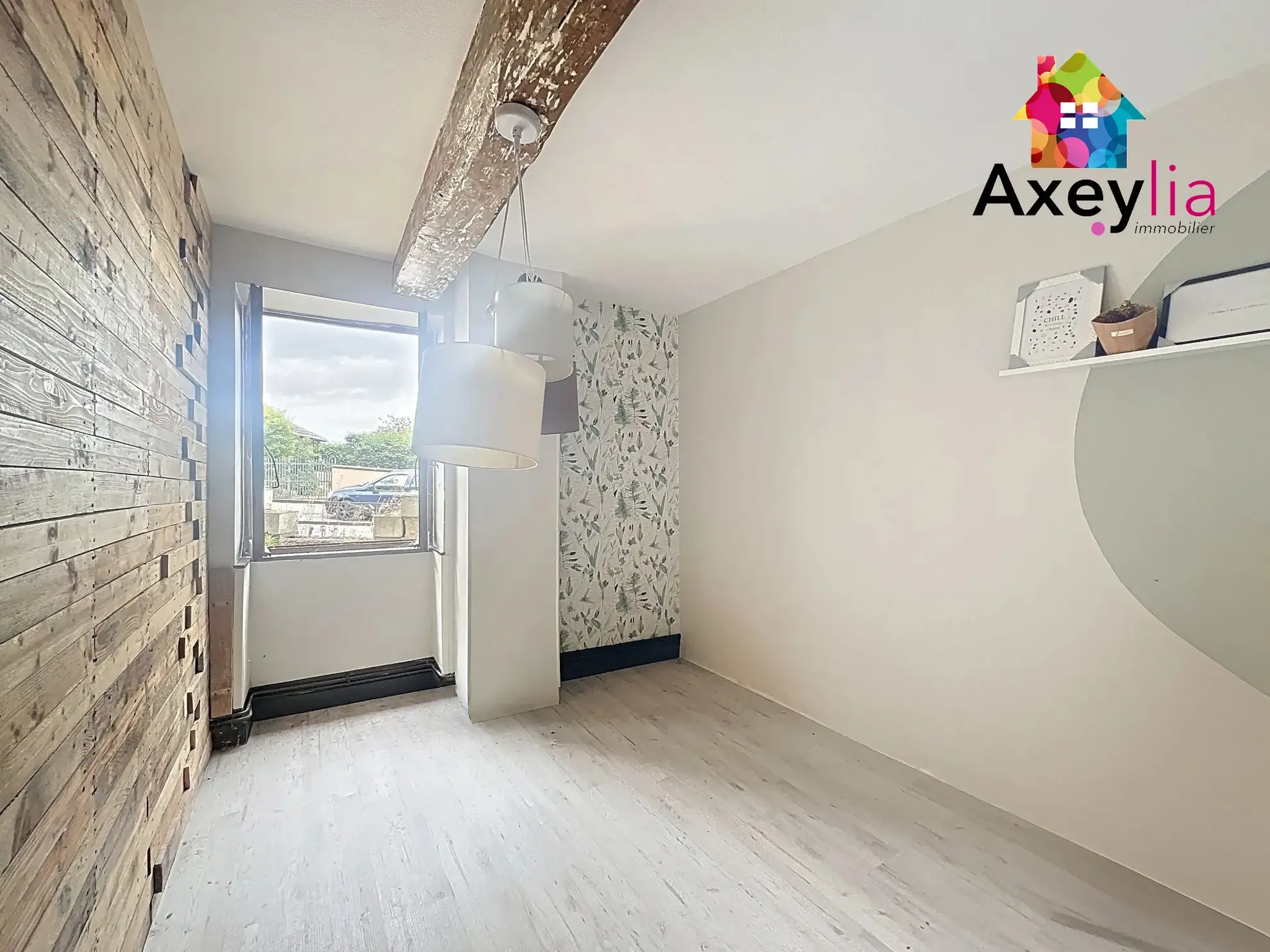 Maison à Melay avec appartement, garage et potentiel d'aménagement - investissement ou résidence 