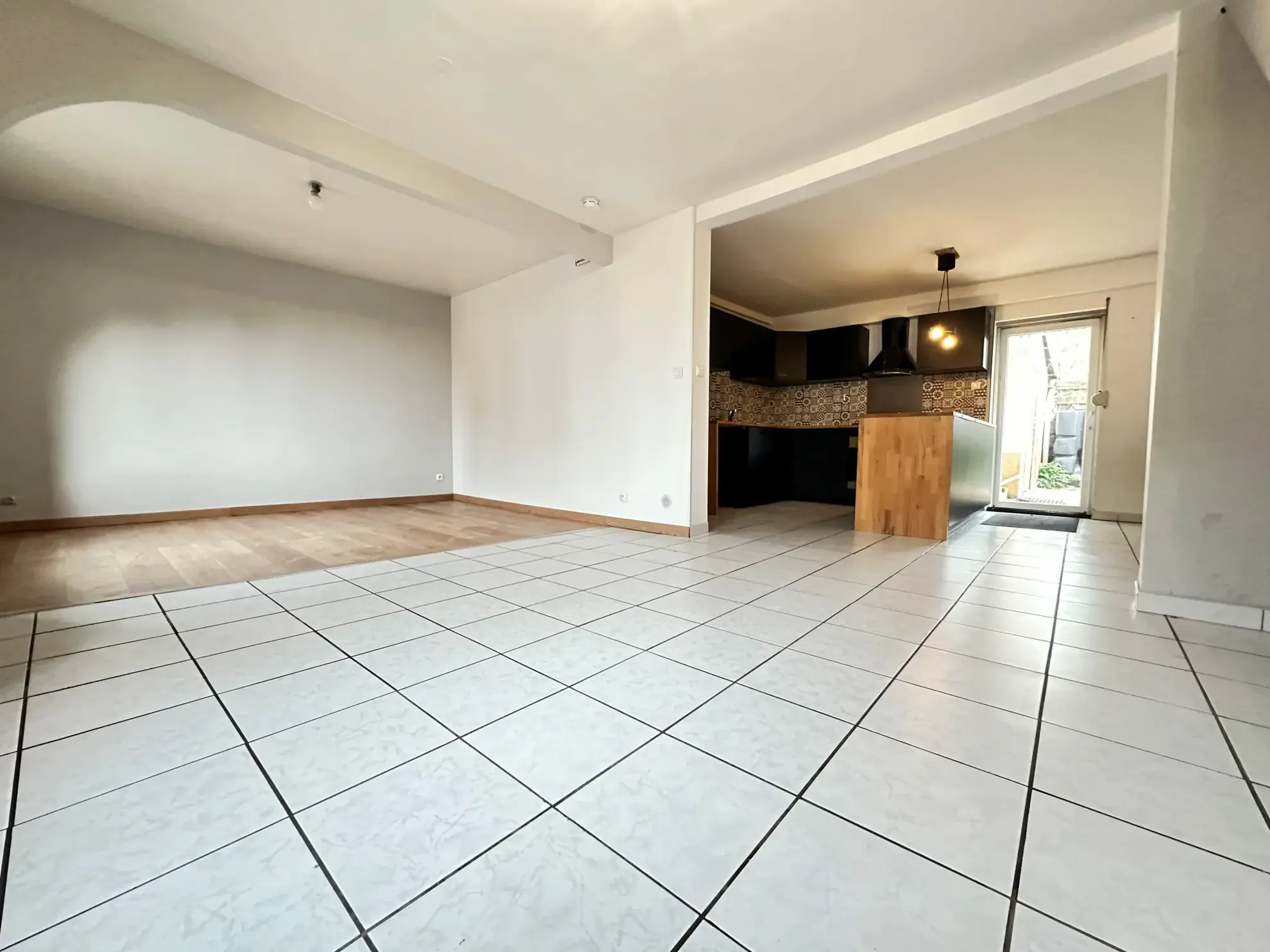 Maison mitoyenne à Foussemagne de 91 m² avec jardin, garage et terrasse