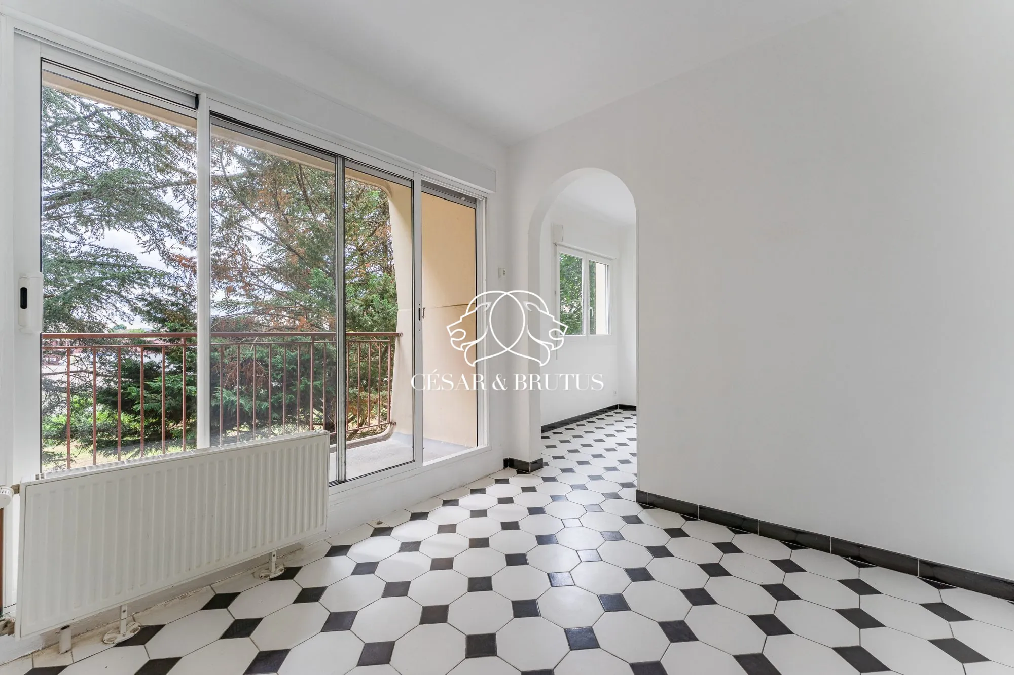 Appartement 3 pièces de 65 m² à Corbas proche Lyon avec balcon et cave