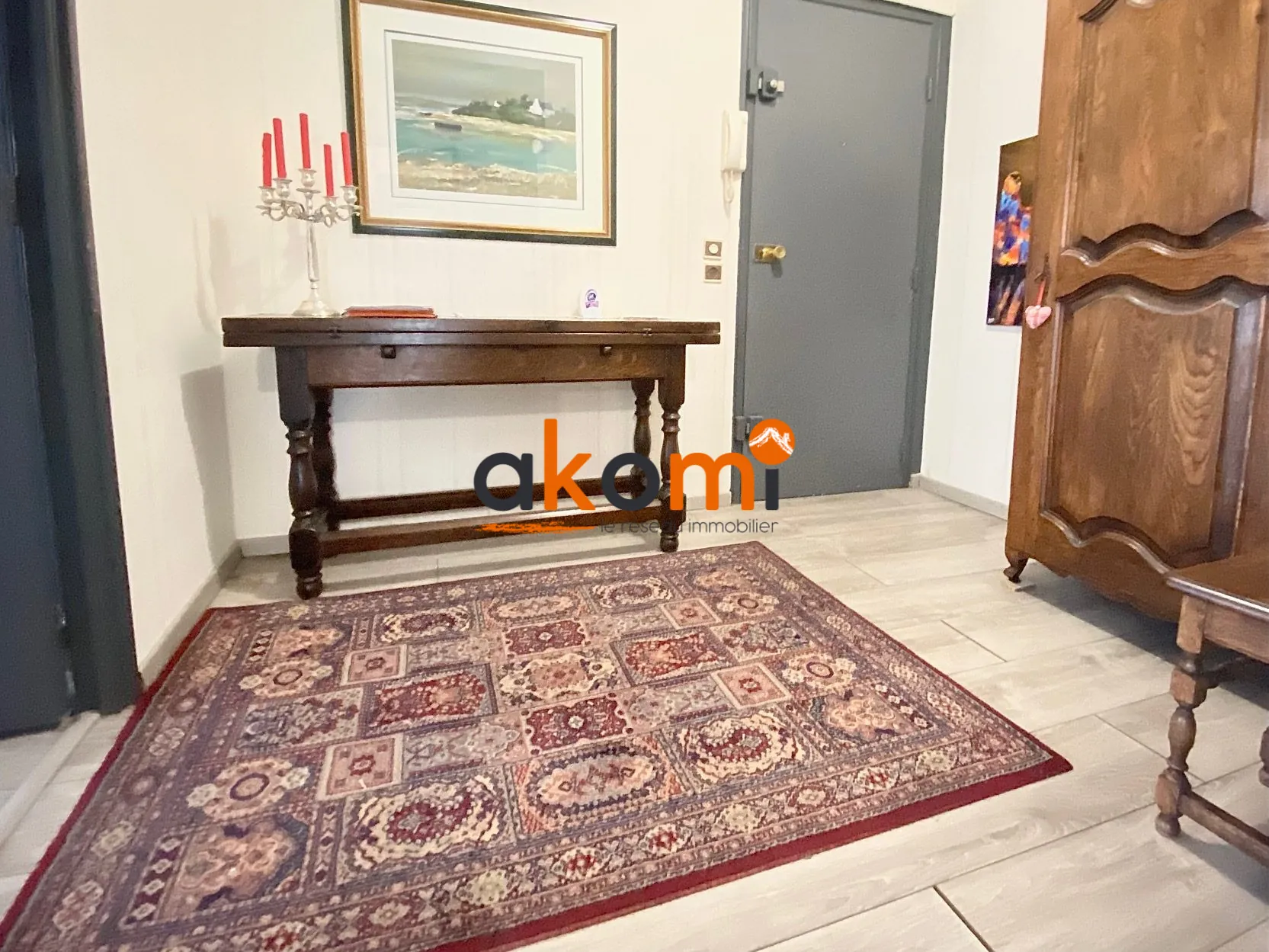 Appartement 4 pièces avec terrasse et parking à Nancy centre-ville 