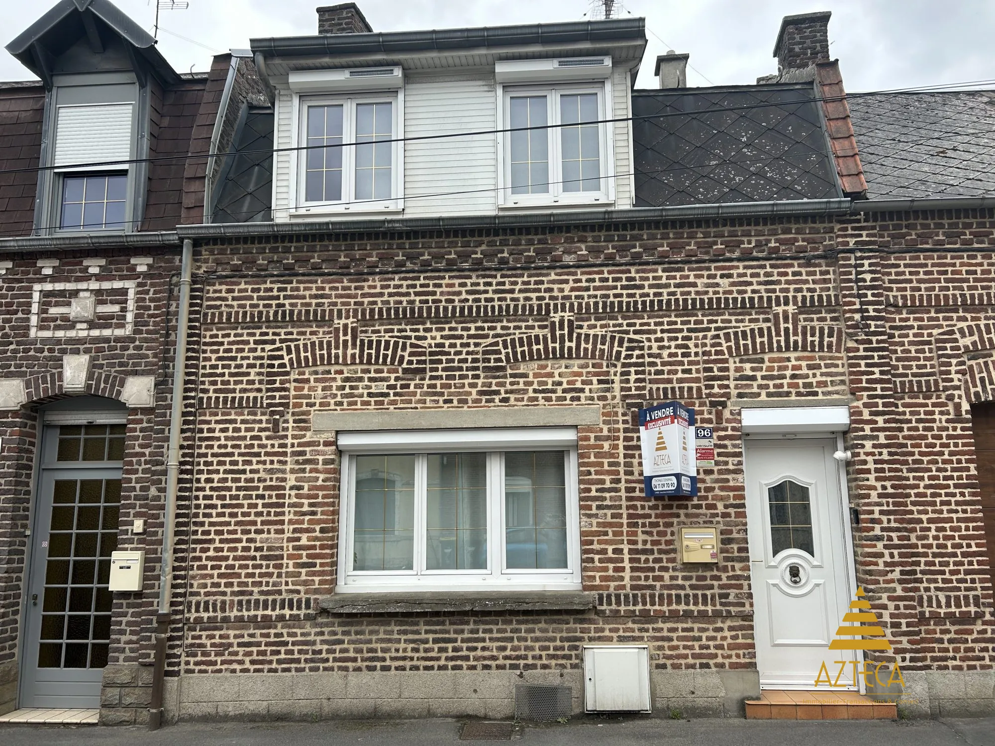 Maison de ville 3 chambres avec jardin et terrasse proche Cambrai