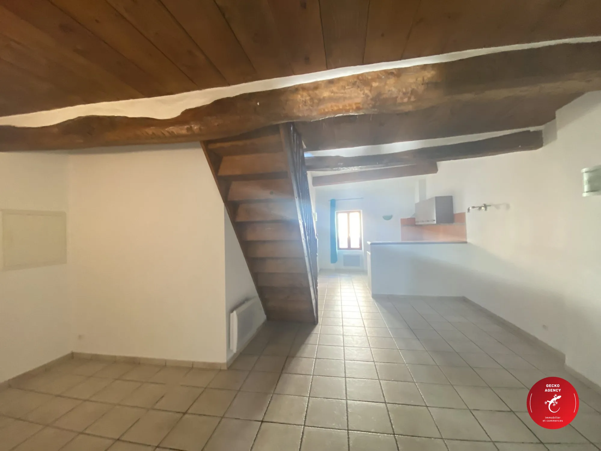 Piece à vivre Bel appartement de 67 m² au centre de La Motte avec mezzanine