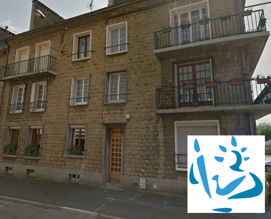 Appartement à vendre à Carignan – 2 chambres, caves et proximité des commodités