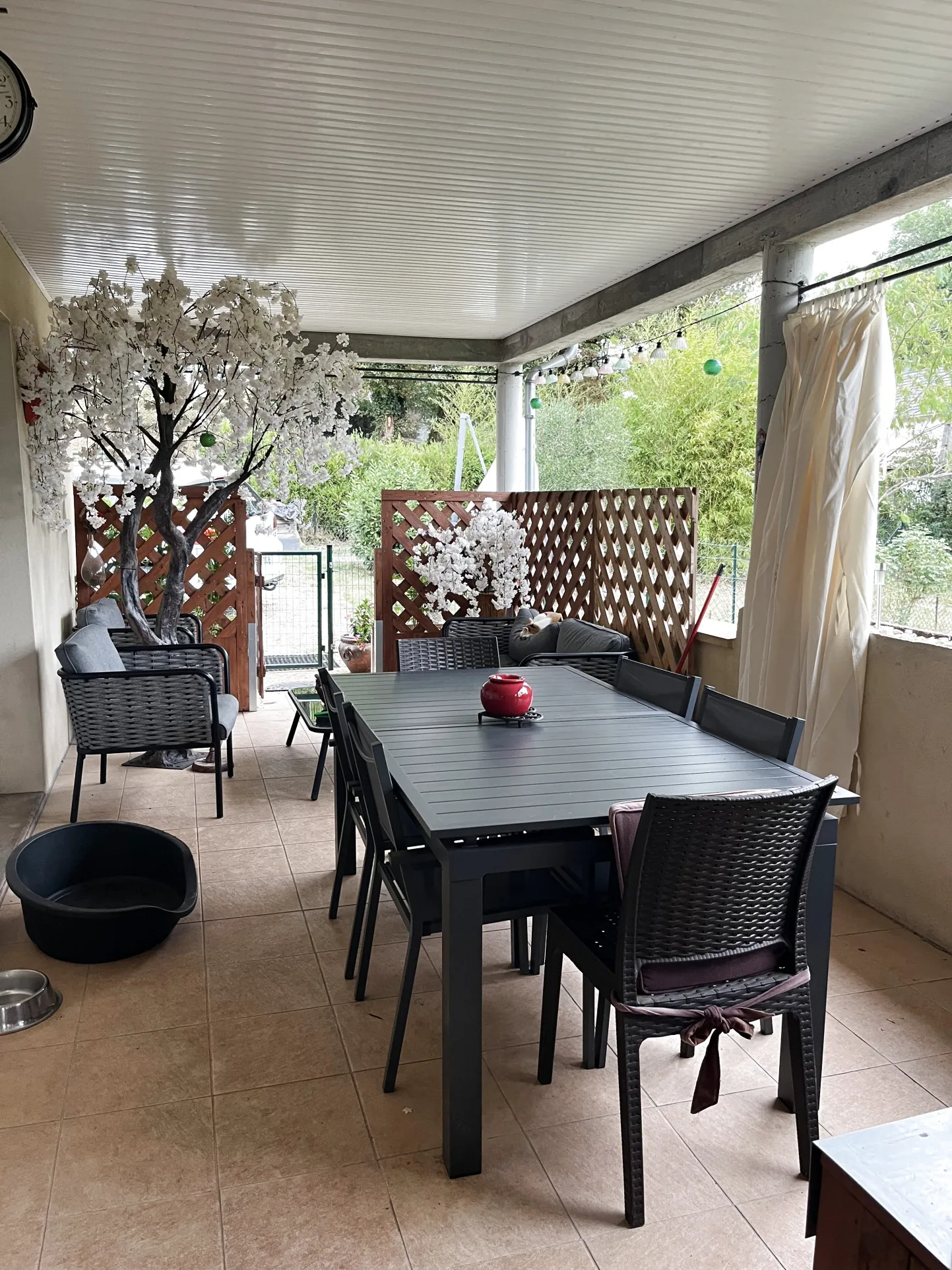 Maison avec appartement indépendant à Saint Cyr La Roche - Belle propriété familiale 