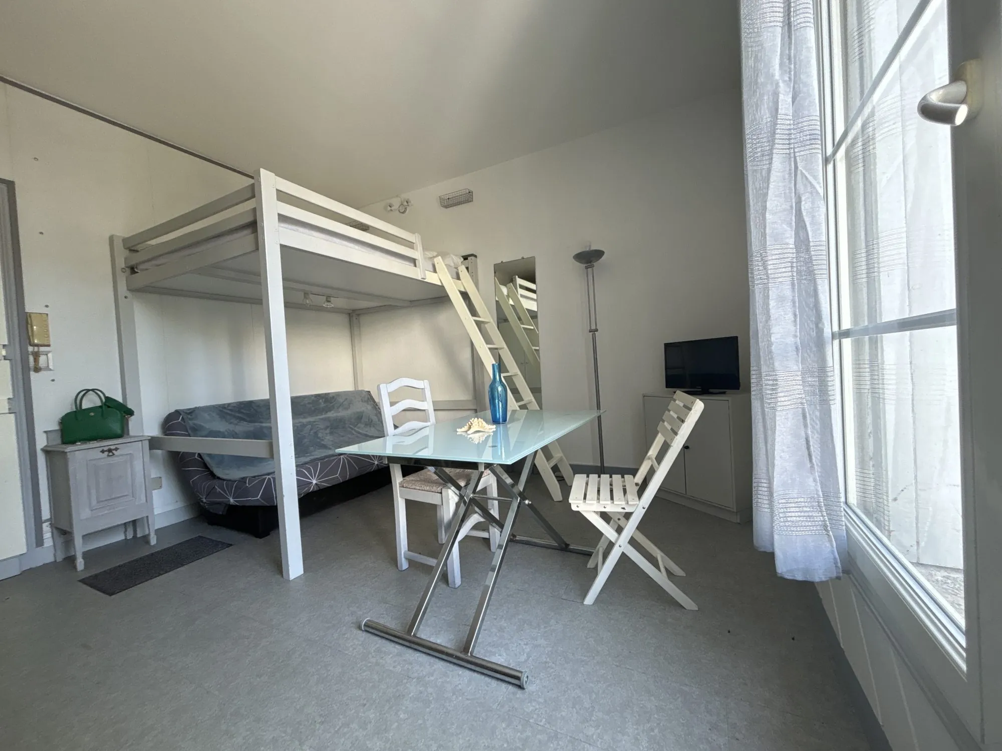 Studio à vendre au centre de Royan - Proche plage et commerces 