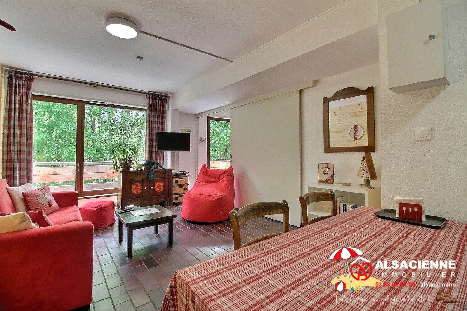 Appartement 2/3 pièces avec terrasse, piscine et parking au Hohwald