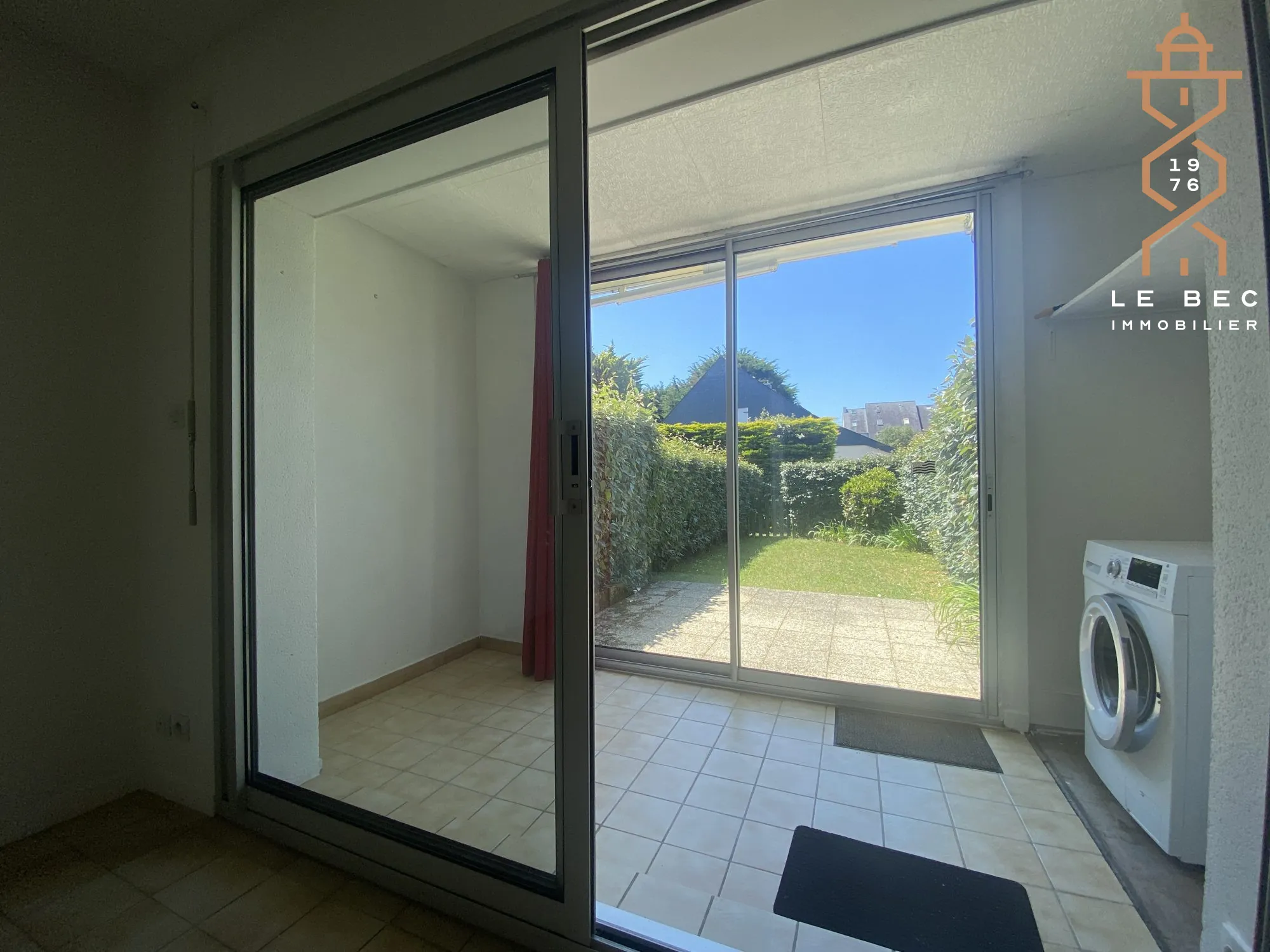 Appartement T2 en rez-de-jardin à Sarzeau Saint-Jacques avec jardin et terrasse 