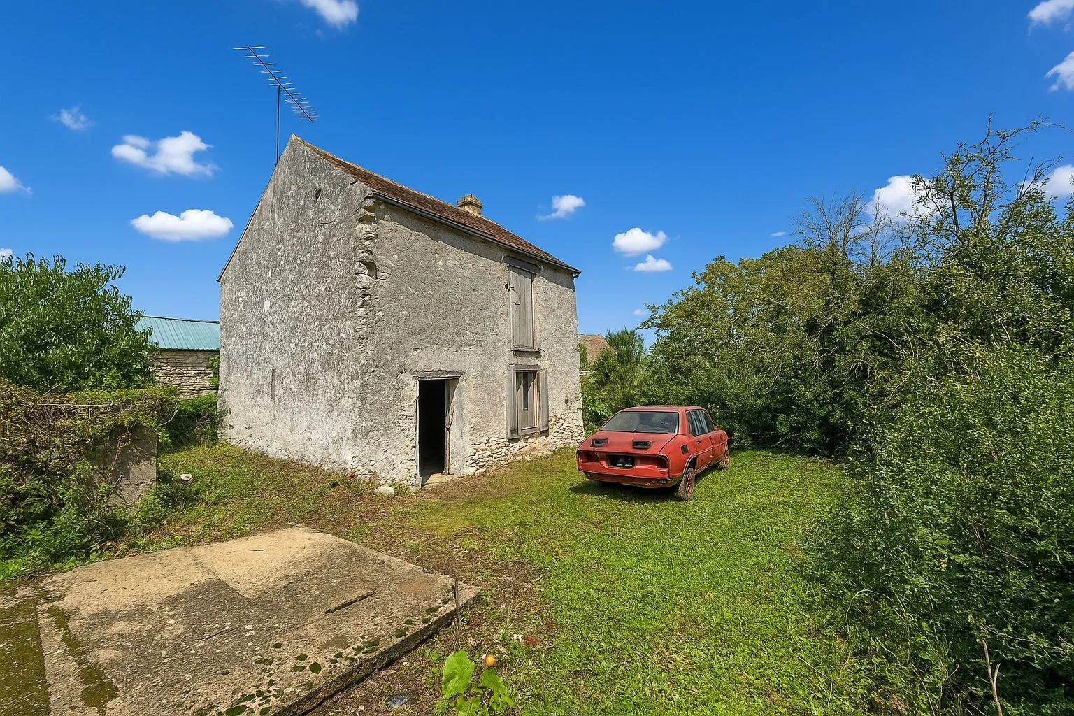 Maison à rénover sur 563 m² à Andonville - Idéal projet immobilier