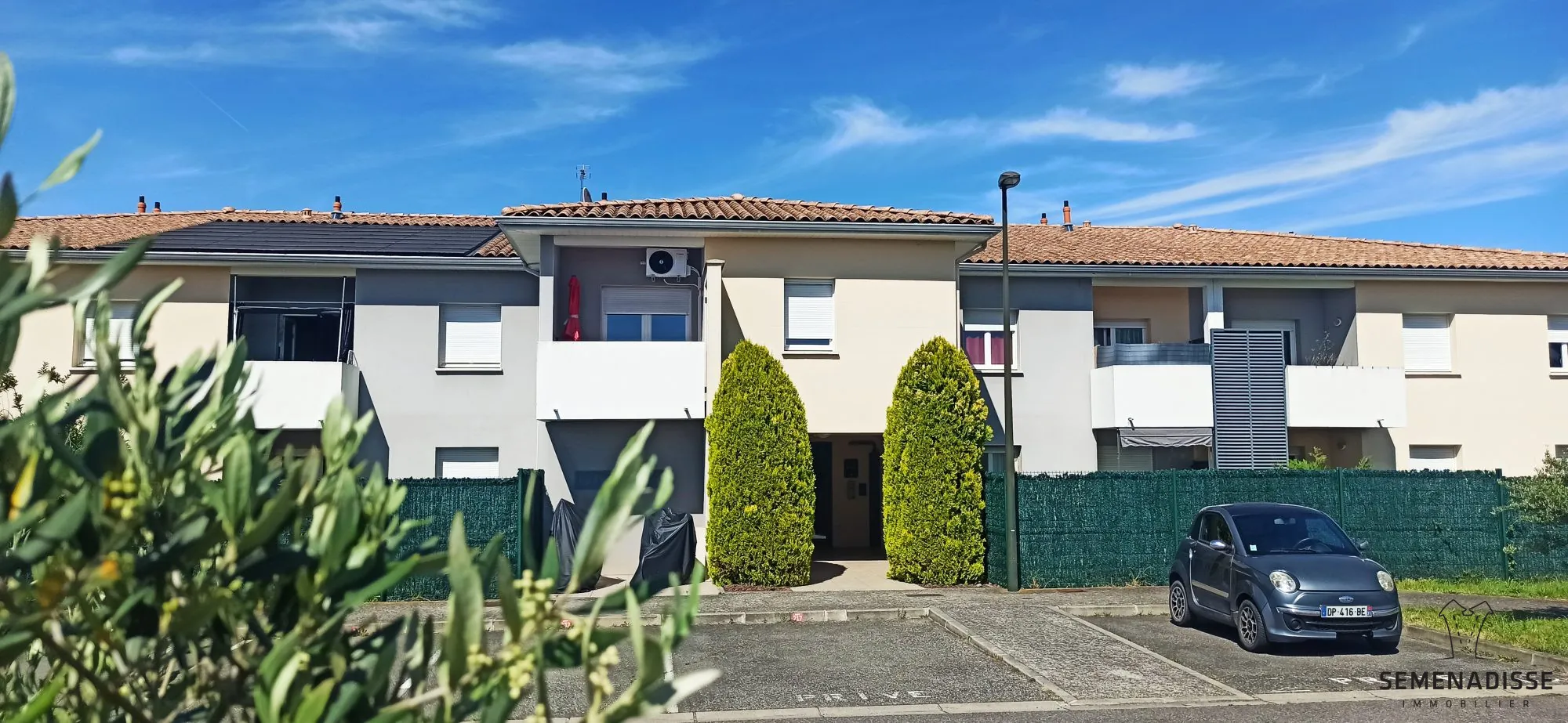 Appartement T2 en vente à Roques avec jardin et parking - 37 m²