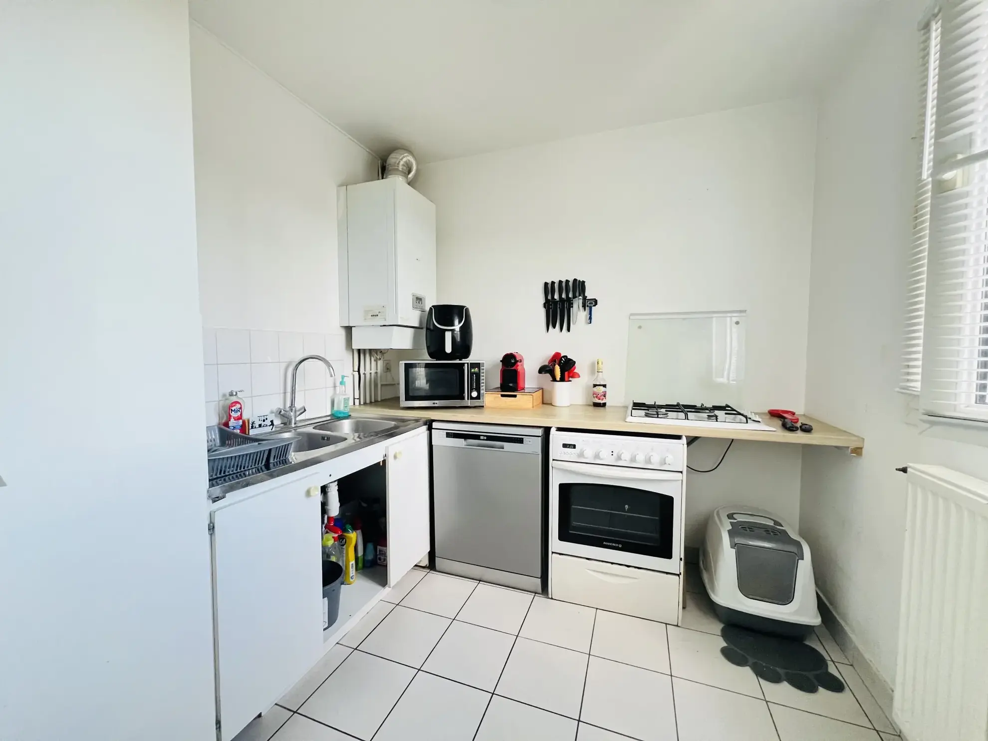 Appartement T2 avec balcon et parking à Auneau – Centre-ville 42 m² 