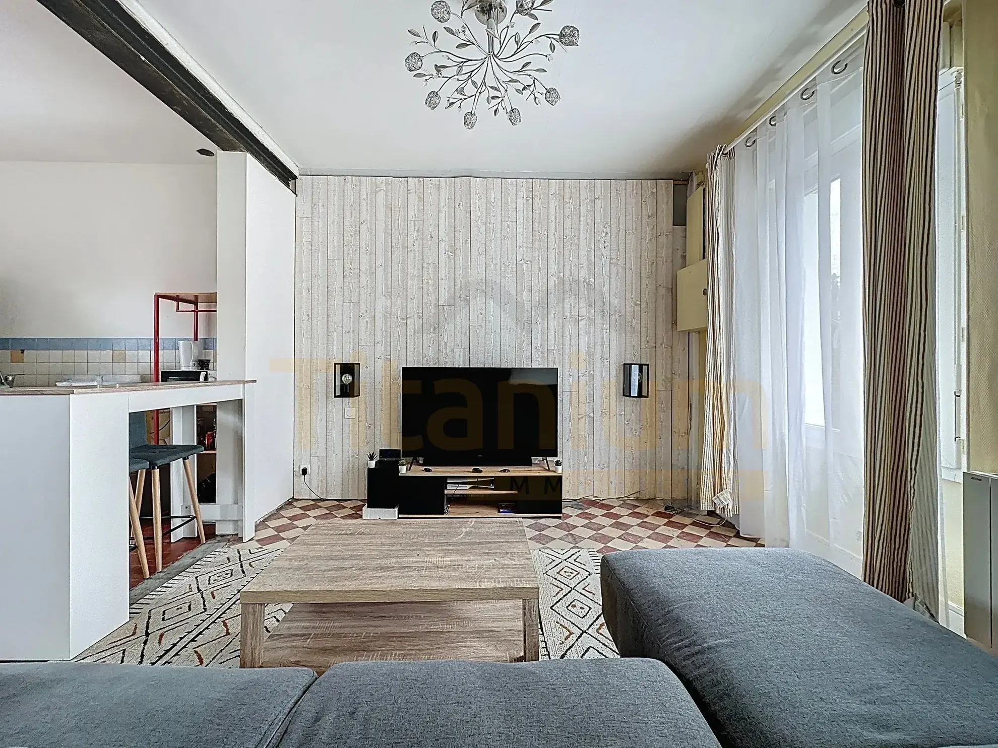 Maison de ville avec extérieurs à Gisors proche centre et gare 