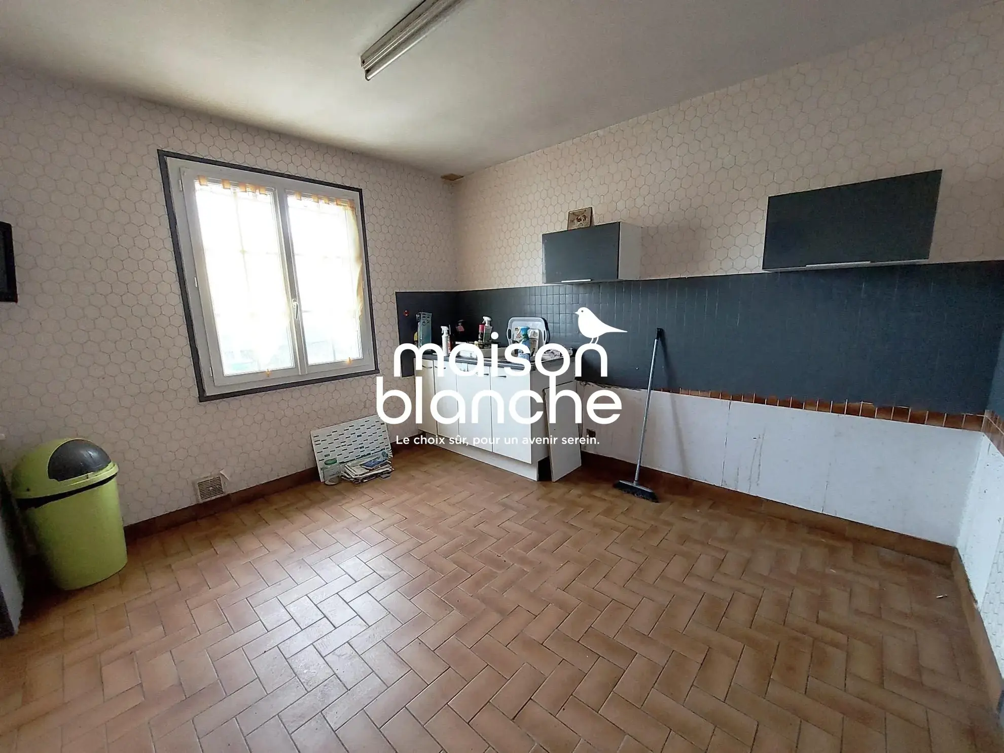 Maison à vendre à Châtillon-sur-Thouet - 93 m² avec jardin 