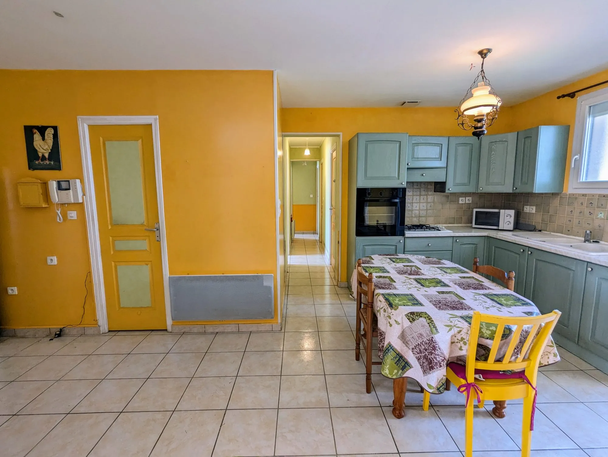 Cuisine Maison de plain-pied avec garage et cour à Isigny-sur-Mer 