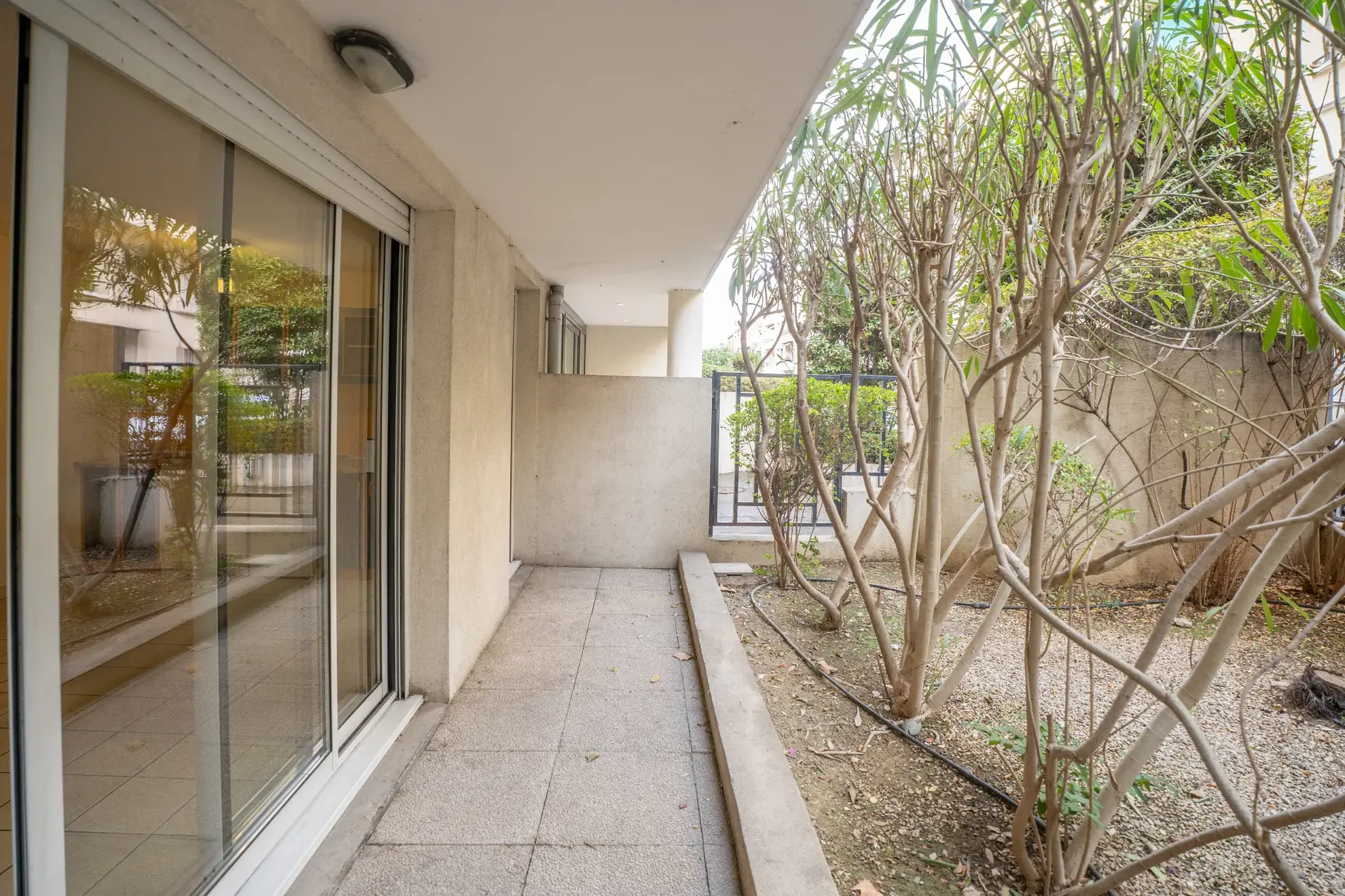 Studio avec parking et terrasse à Marseille Vauban - 28,40 m²