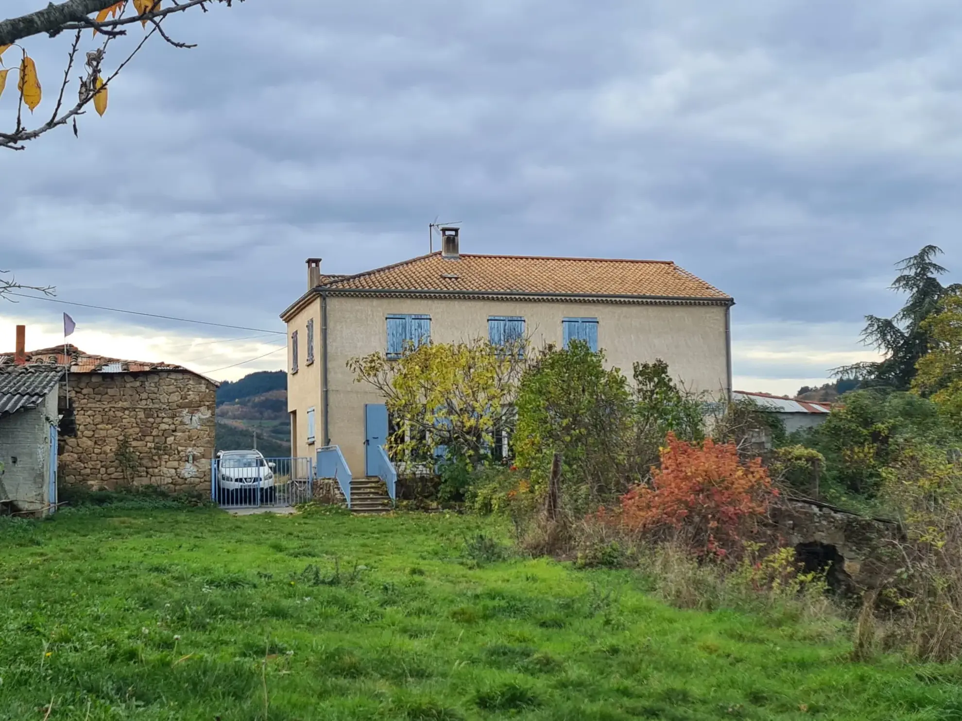 Belle maison de campagne de 150 m² à Silhac avec terrain et dépendances en environnement paisible