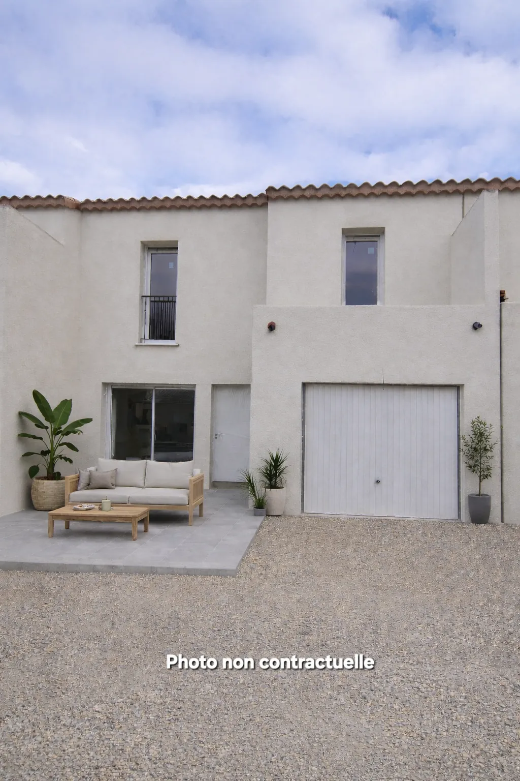 Villa neuve à Mondragon - 3 chambres, garage, livraison 2026