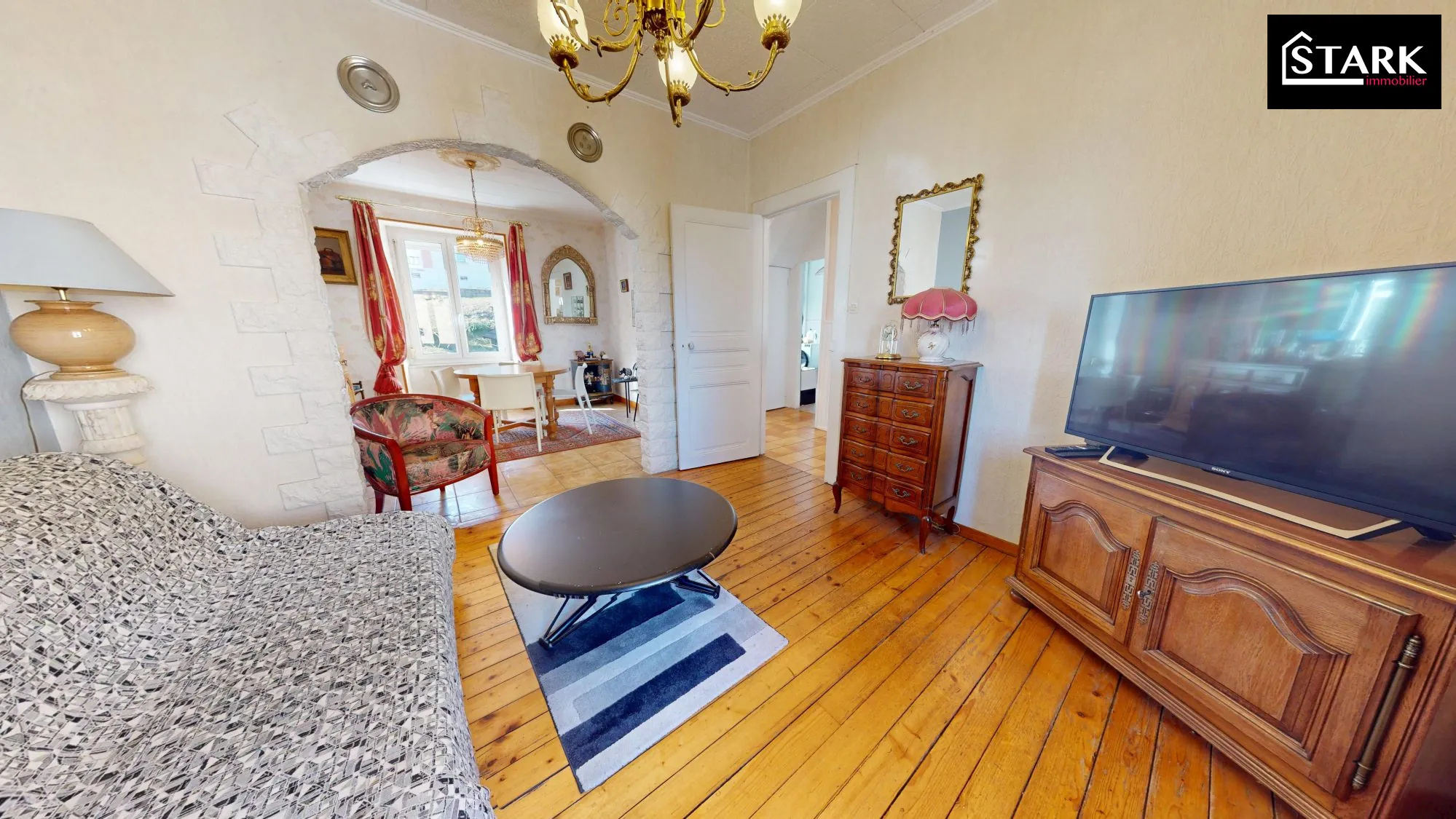 Maison en pierre avec jardin et potentiel d’aménagement à Danjoutin 