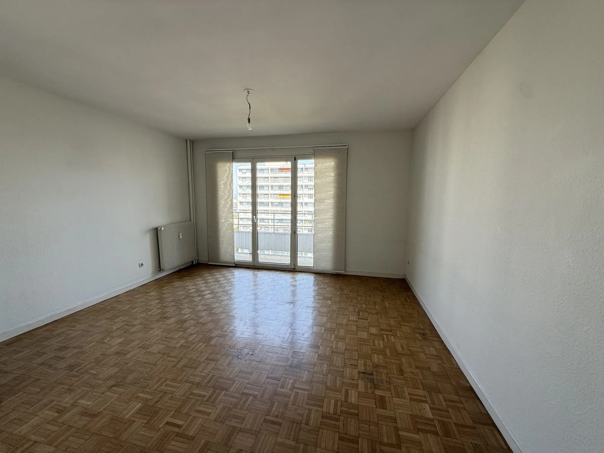 Appartements 2 pièces à Strasbourg Esplanade avec cave et parking 