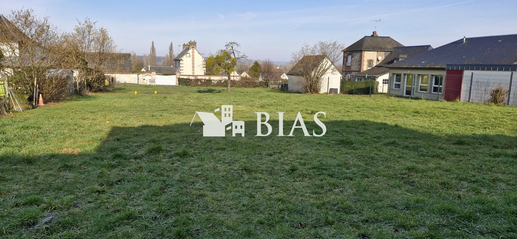 Terrain constructible de 846 m² à vendre à Yville-sur-Seine