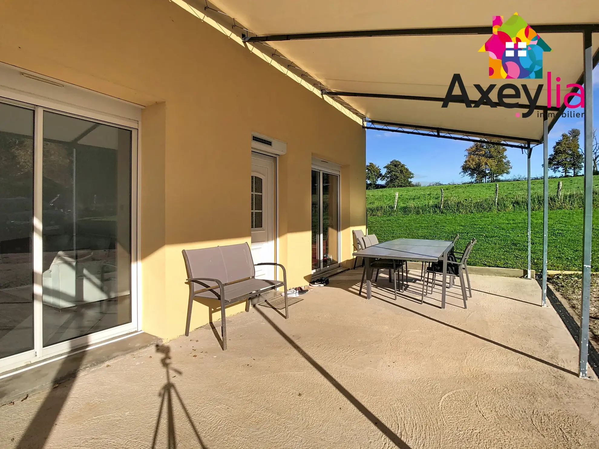 Maison rénovée avec 3 chambres à Molinet – terrain et garage inclus 