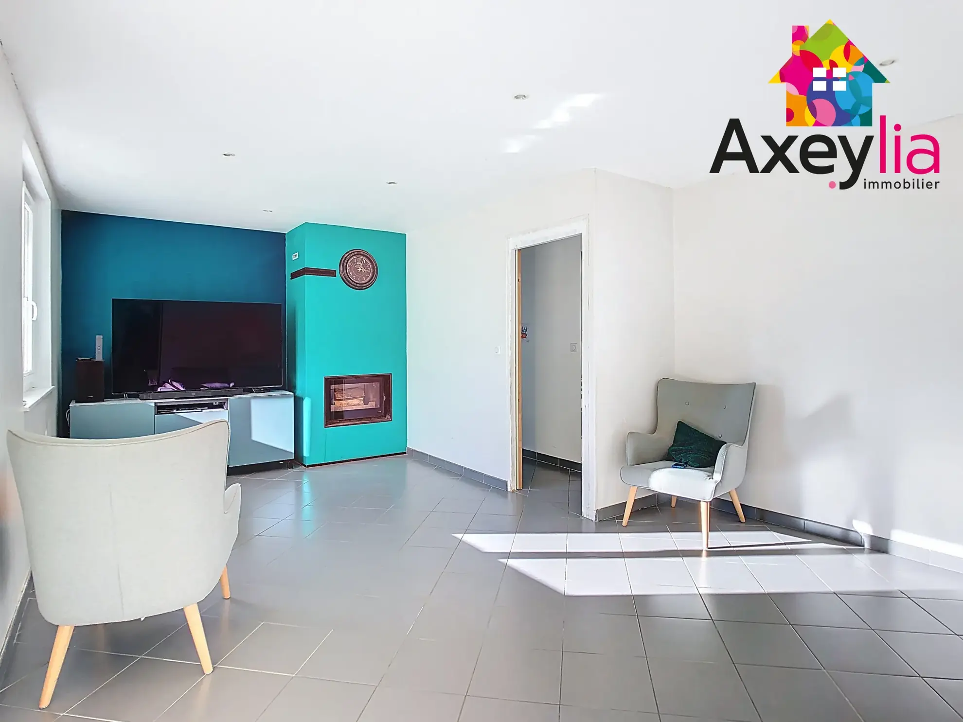 Maison rénovée avec 3 chambres à Molinet – terrain et garage inclus 