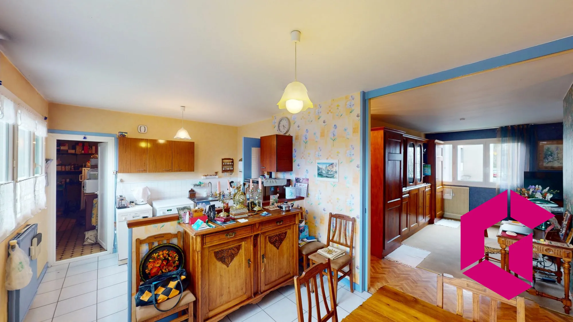 Appartement T4/5 à vendre à Firminy, 99,72 m² avec terrasse dans résidence calme 