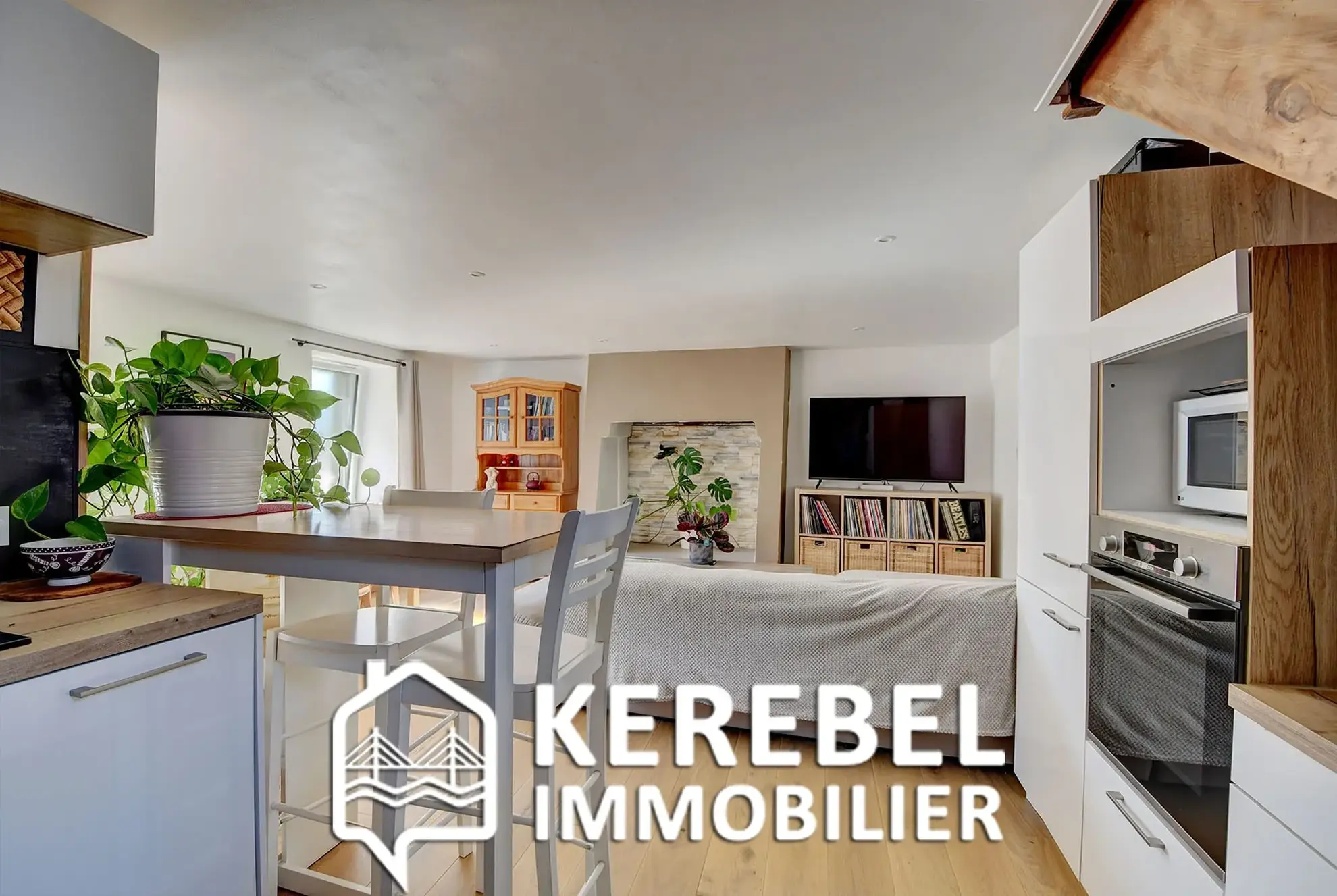 Maison à vendre à l'Hôpital-Camfrout - Rénovée, 2 chambres, idéale premier achat ou investissement