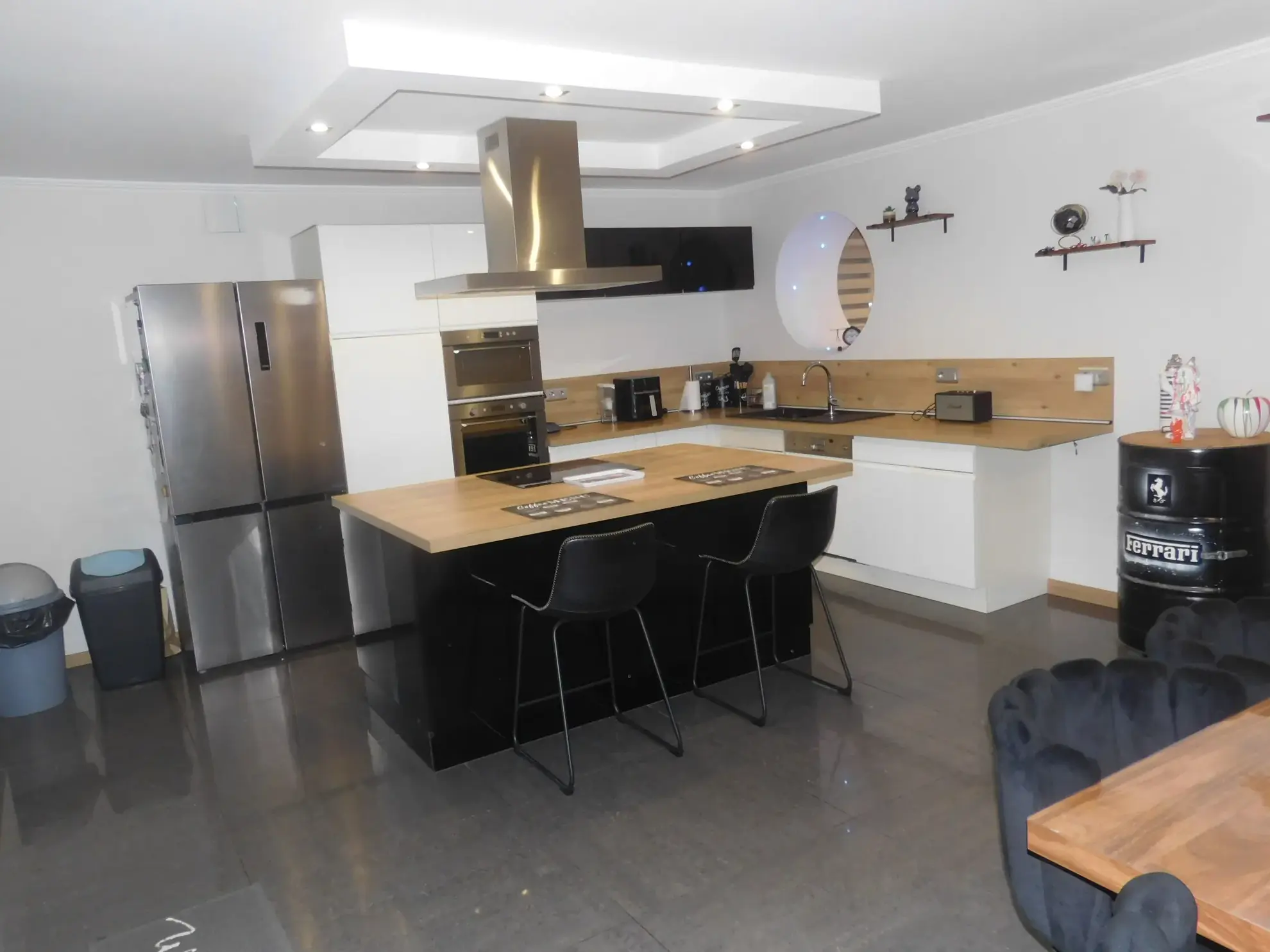 Maison rénovée de 130 m² avec terrasse et garage à Leforest, proche de l'A1 
