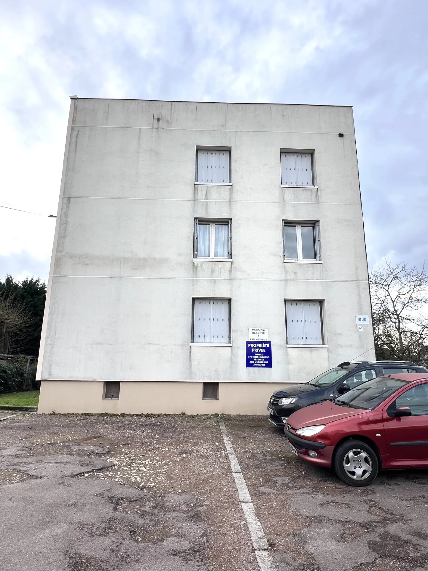 A vendre appartement lumineux de 81,3 m² à Nevers avec cave et chauffage au gaz