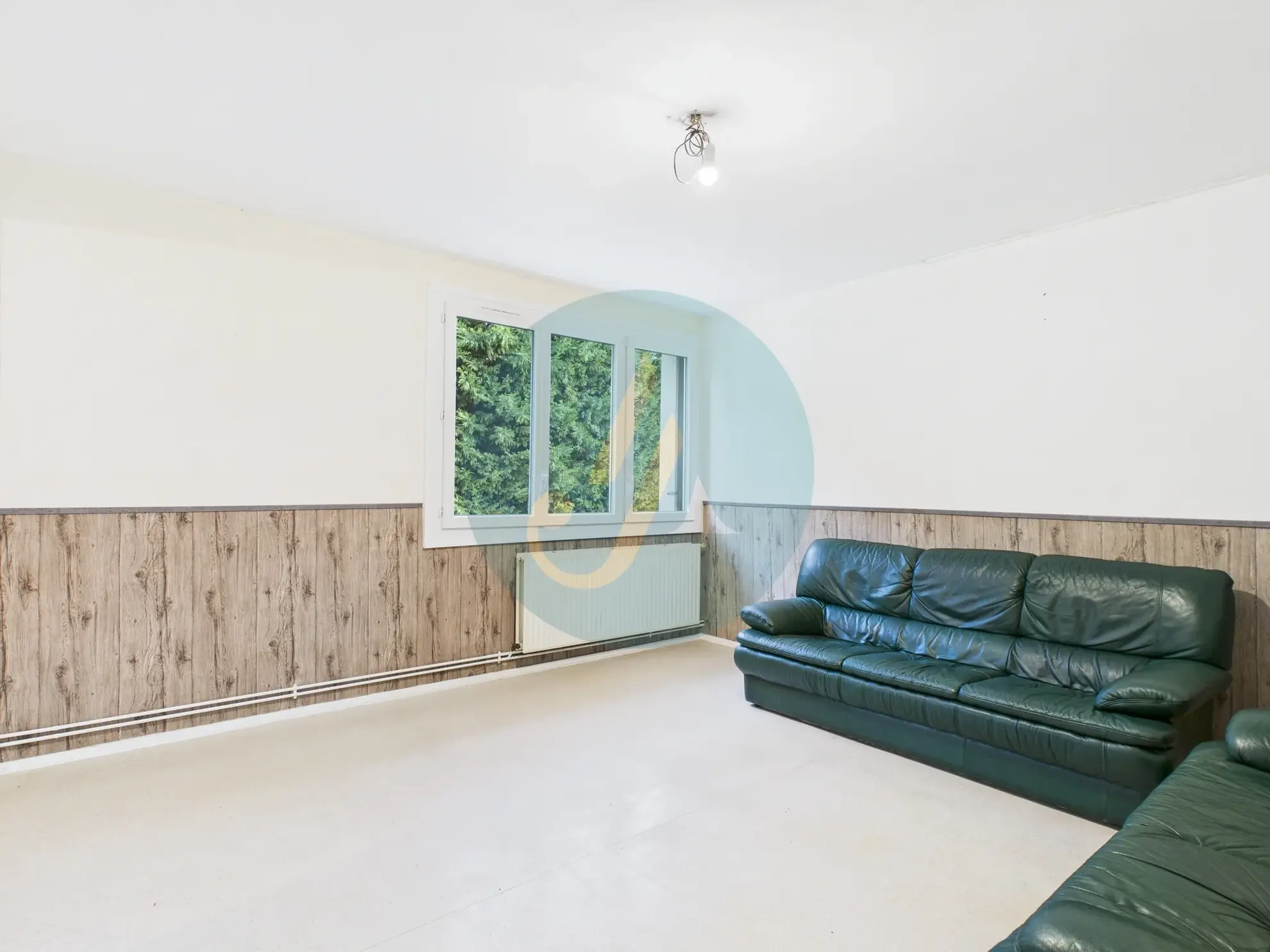 Appartement T4 lumineux à Nevers - Grande surface et emplacement privilégié 