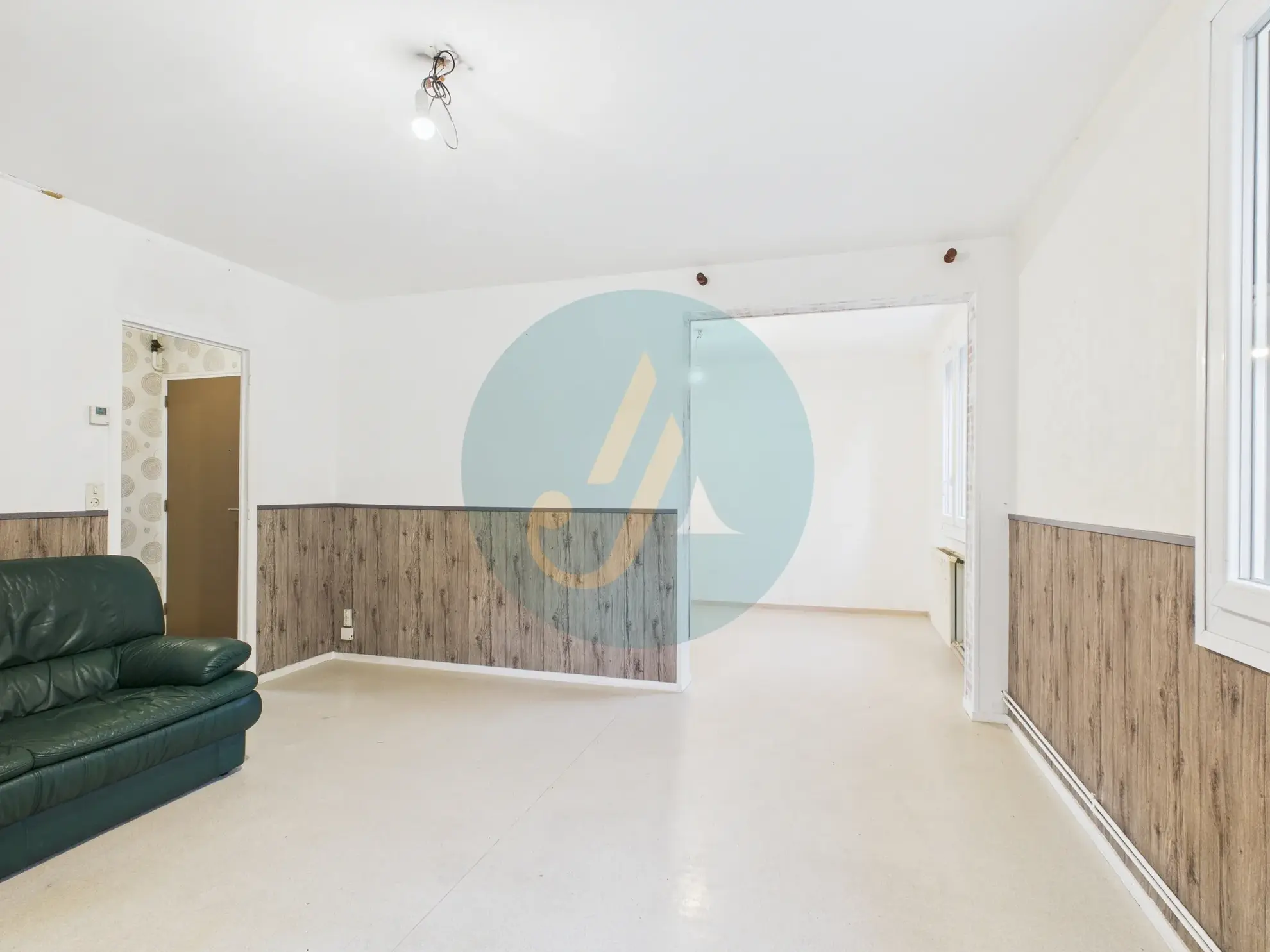 Appartement T4 lumineux à Nevers - Grande surface et emplacement privilégié 