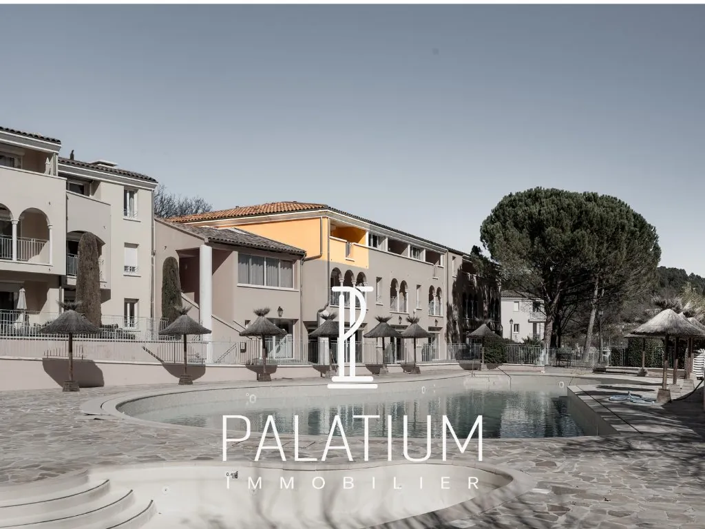 Studio à vendre à Gréoux-les-Bains, résidence sécurisée avec piscine
