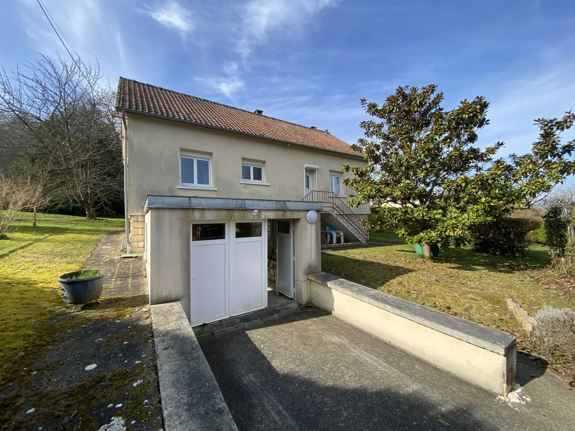 Maison à vendre à Saint-Aubin-sur-Gaillon - 80 m² avec terrain de 1300 m²