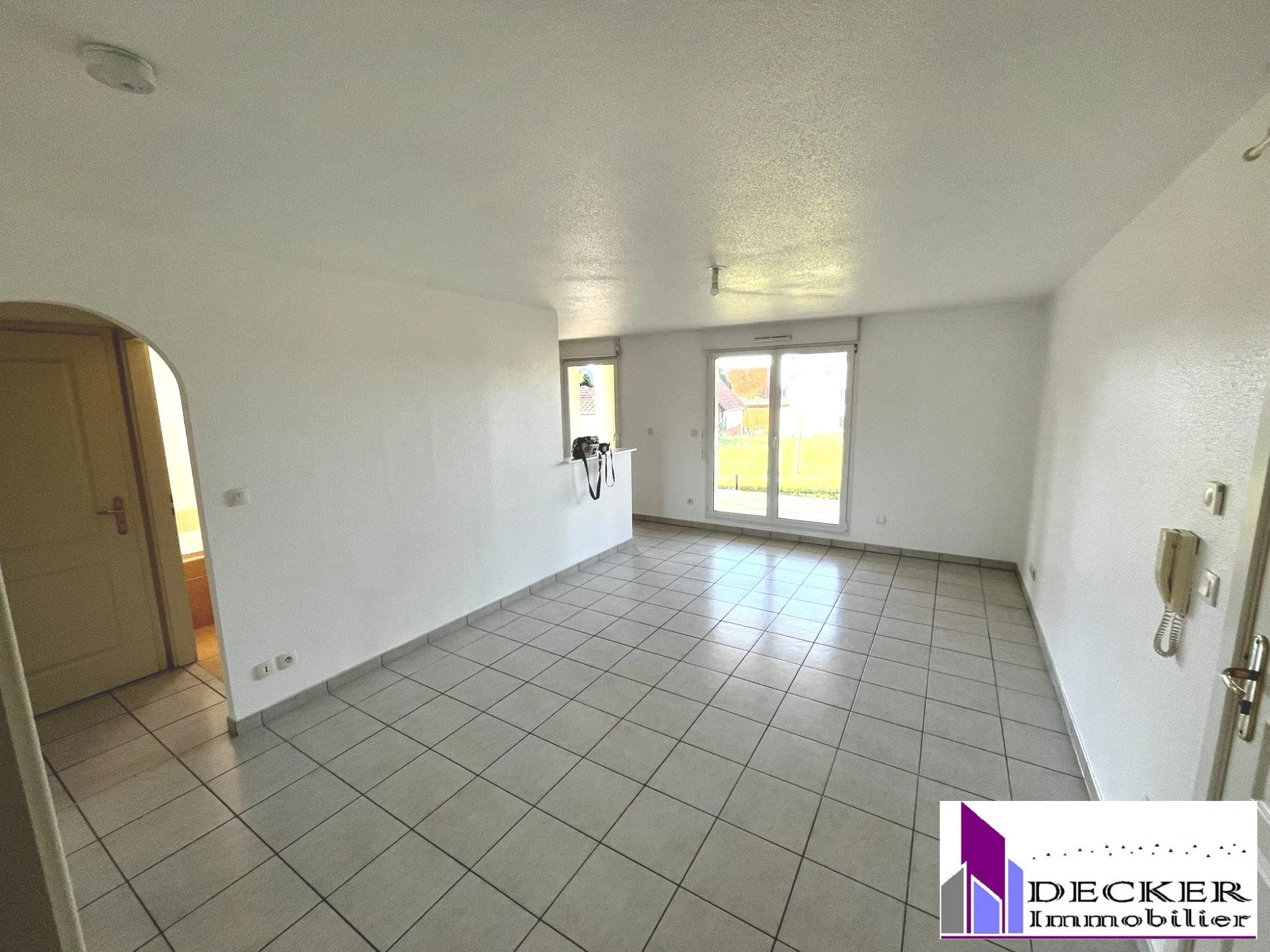 Appartement 3 pièces de 52,60 m² avec terrasse, garage et parking à Dauendorf 