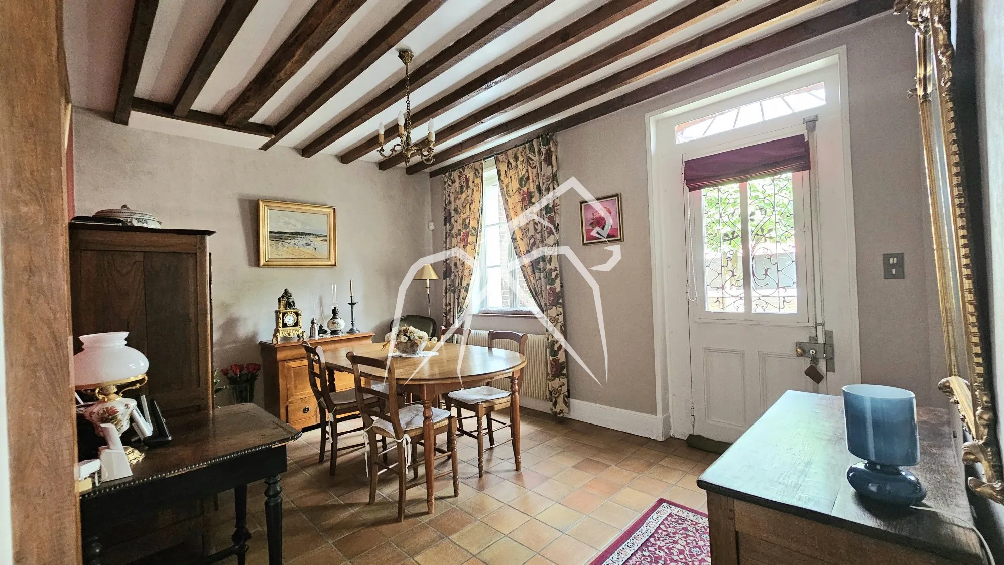 Maison de caractère de 131 m² à vendre à Oissel-sur-Seine, ideal pour famille 