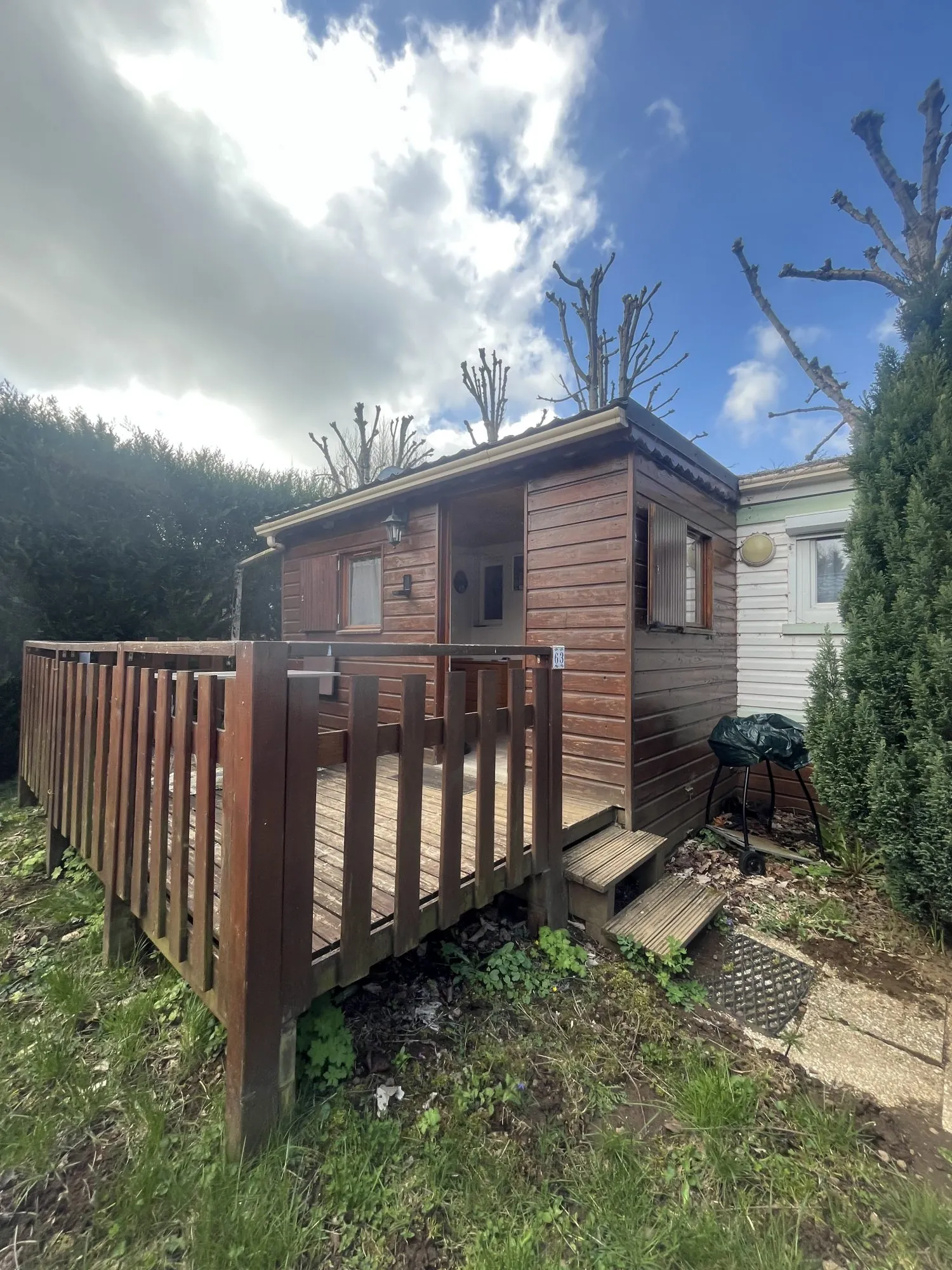 Charmante maison de plain-pied à Besse-et-Saint-Anastaise de 30 m² avec terrasse
