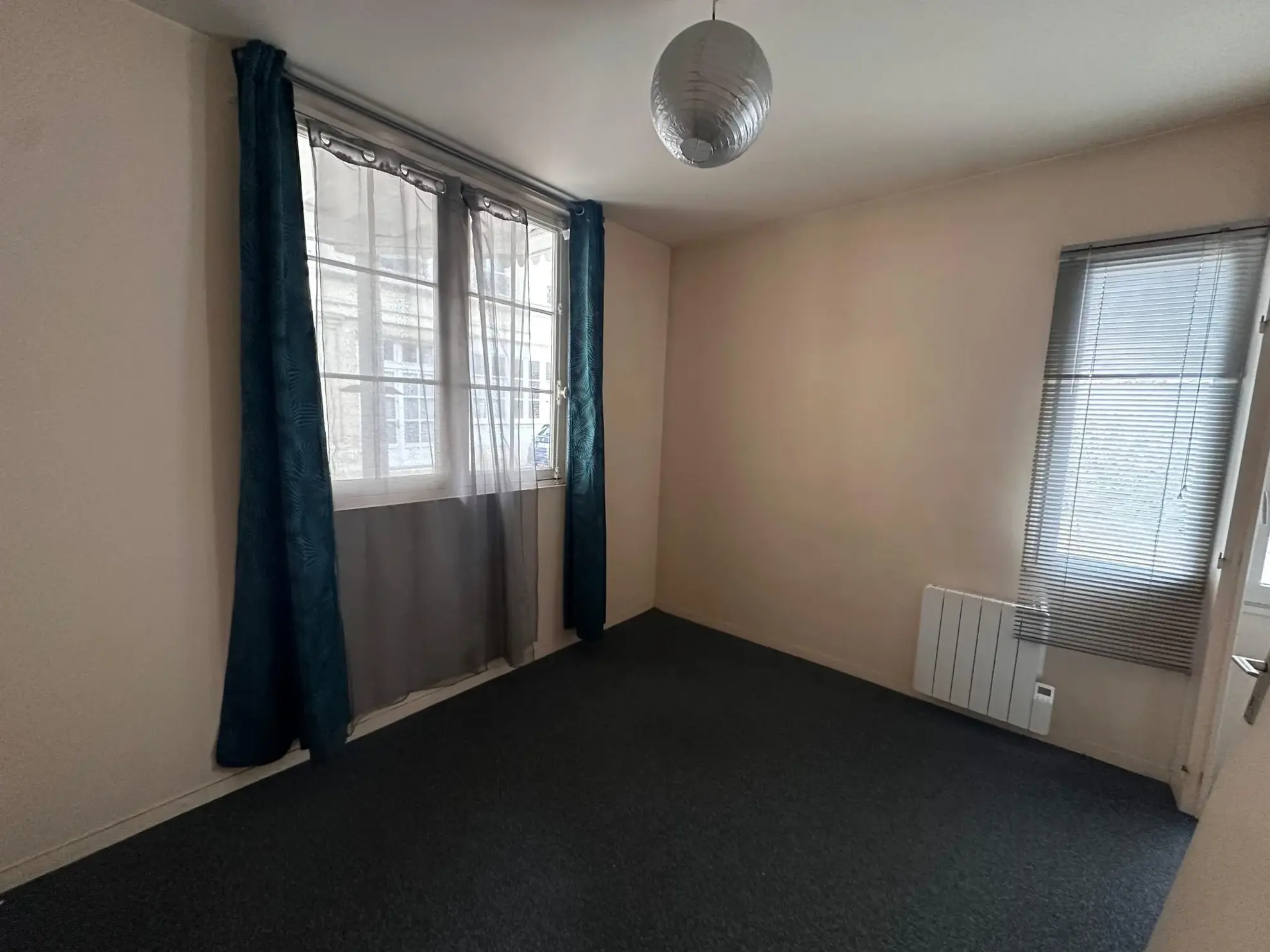 Appartement à vendre au centre de Rouen avec potentiel de division de 54 m² 