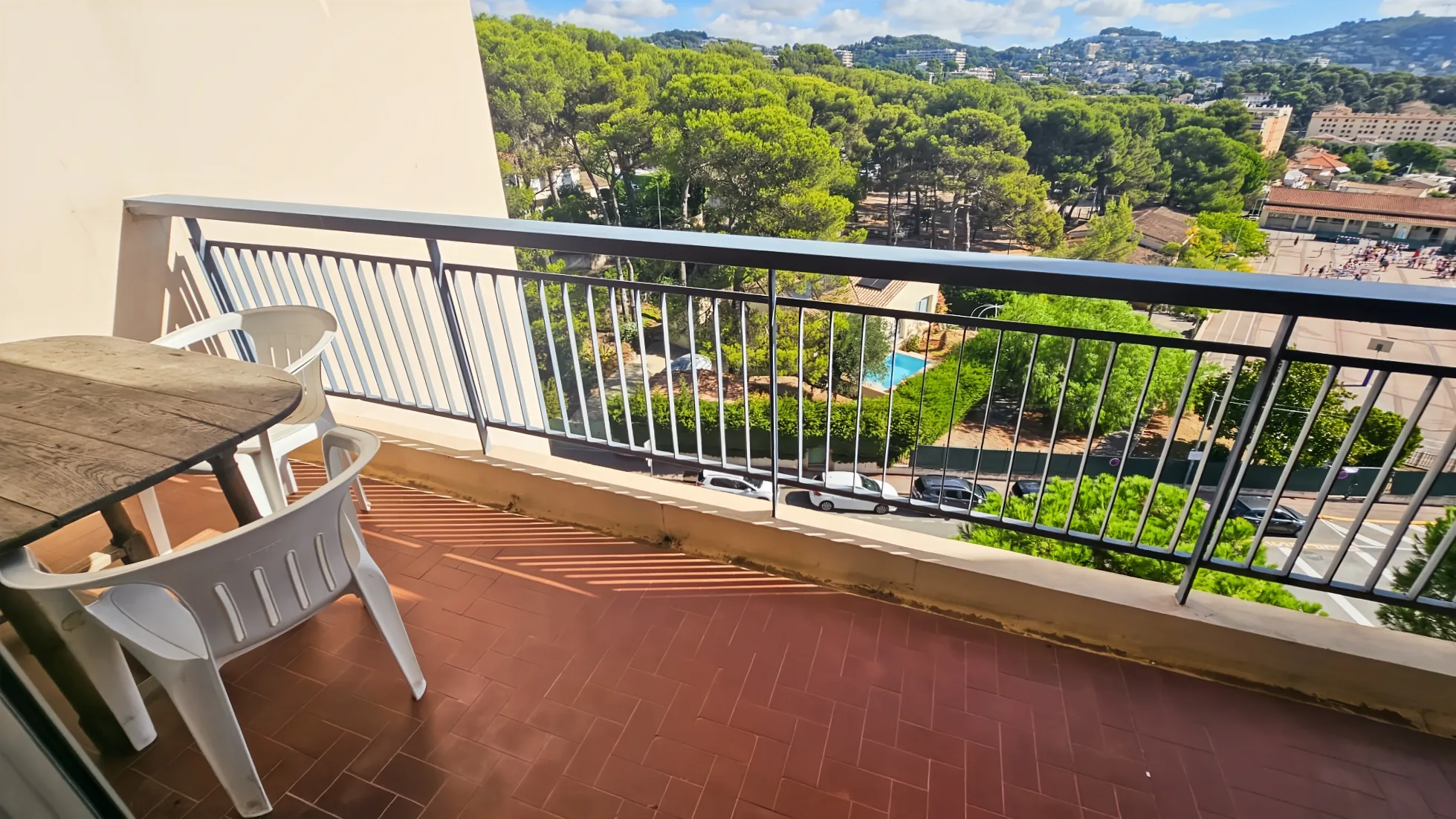 Appartement 2 pièces avec terrasse et garage au Cannet à vendre 