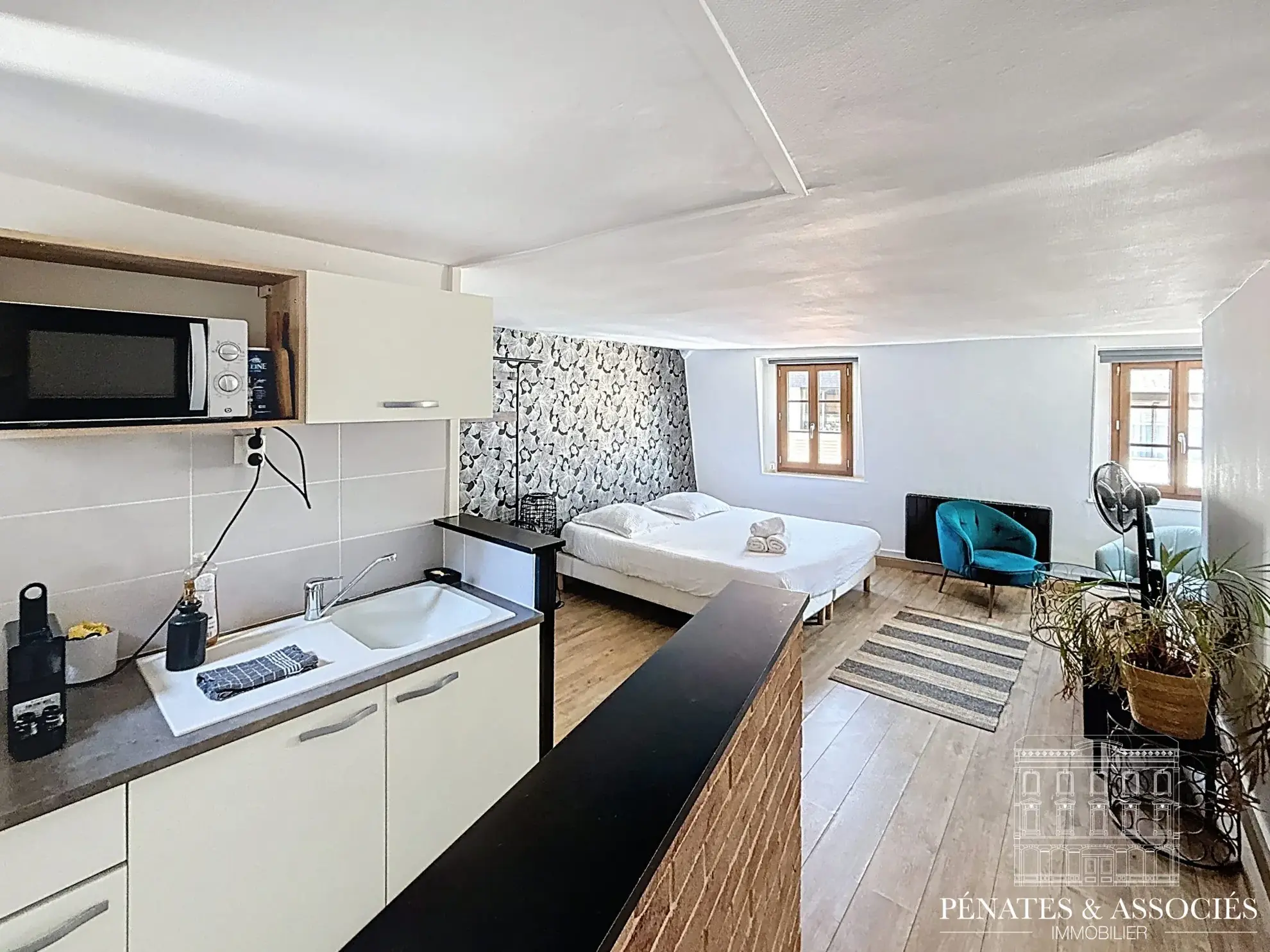 Studio à vendre à Rouen, proche du centre-ville, dernier étage